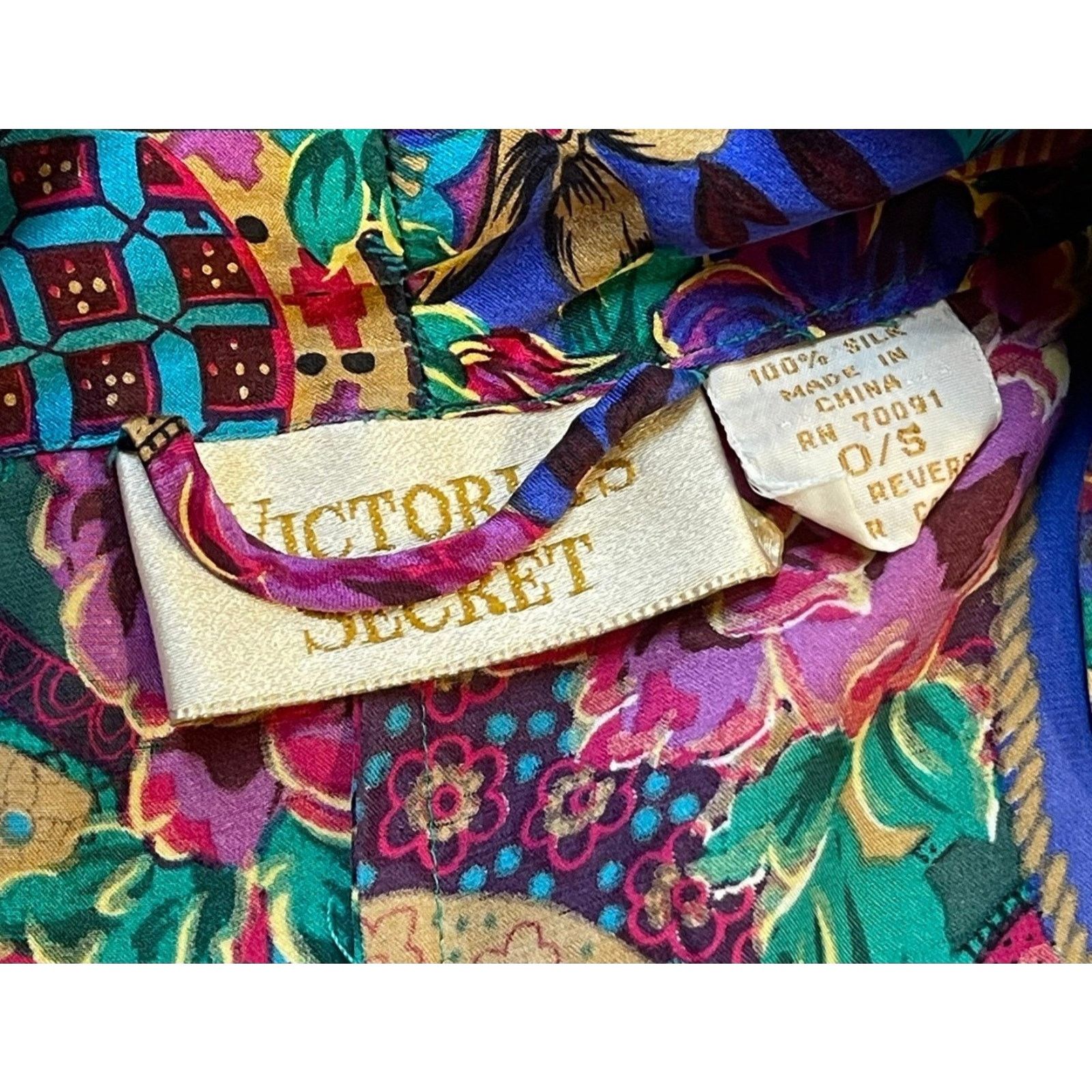 Victoria's Secret Vtg Victoria's Secret Kimono Robe 100% Silk Gold Label Size S / US 4 / IT 40 - 9 Thumbnail