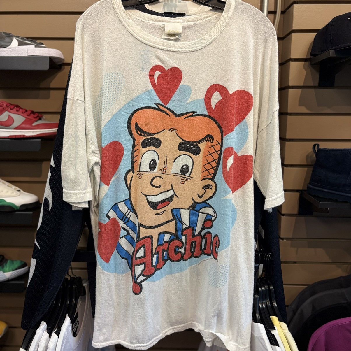 Vintage Vintage 90s Archie Comics T Shirt Size XL Size US XL / EU 56 / 4 - 1 Thumbnail