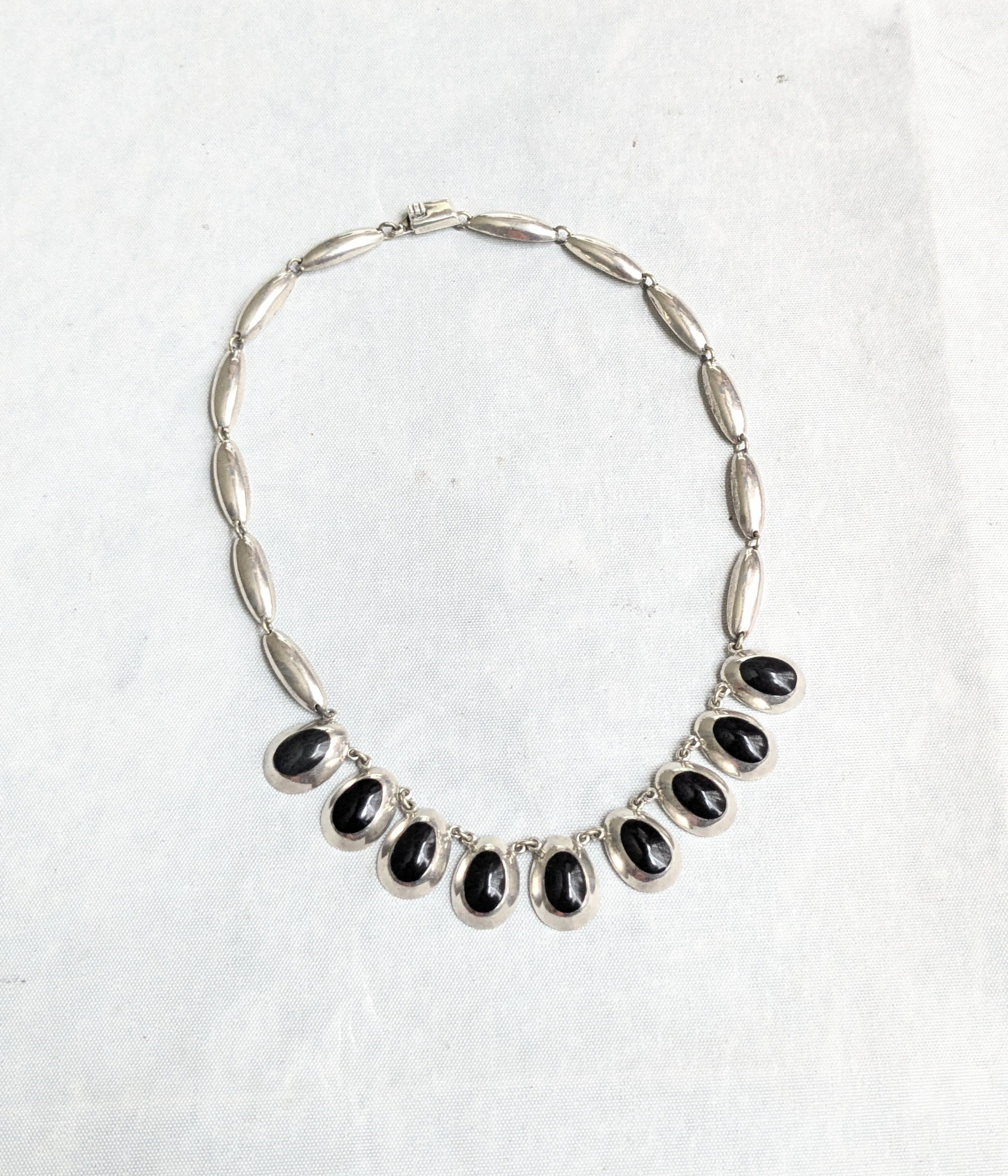 Jewelry Vintage Taxco Sterling Silver Onyx Necklace 16" Size ONE SIZE - 1 Thumbnail