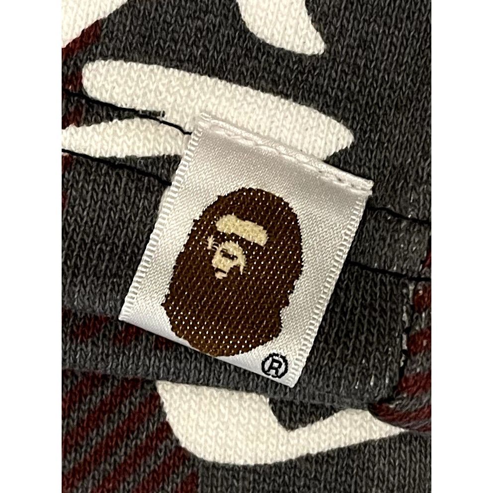 Bape BAPE GRAFFITI CHECK SWEAT SHORTS Size US 36 / EU 52 - 4 Thumbnail