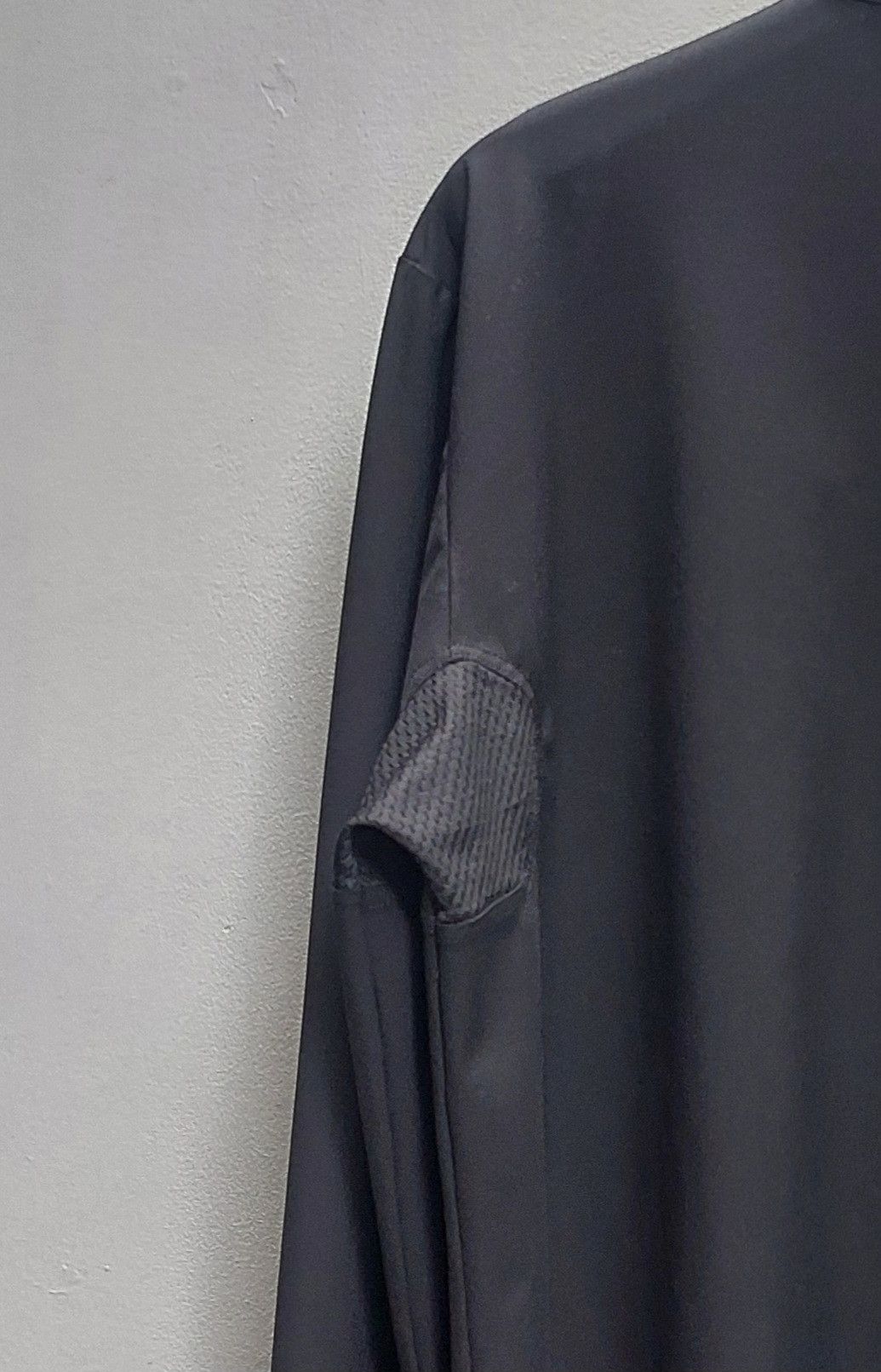 Prada Prada x Vintage Minimalist Techwear-Inspired Shirt Size US L / EU 52-54 / 3 - 9 Thumbnail