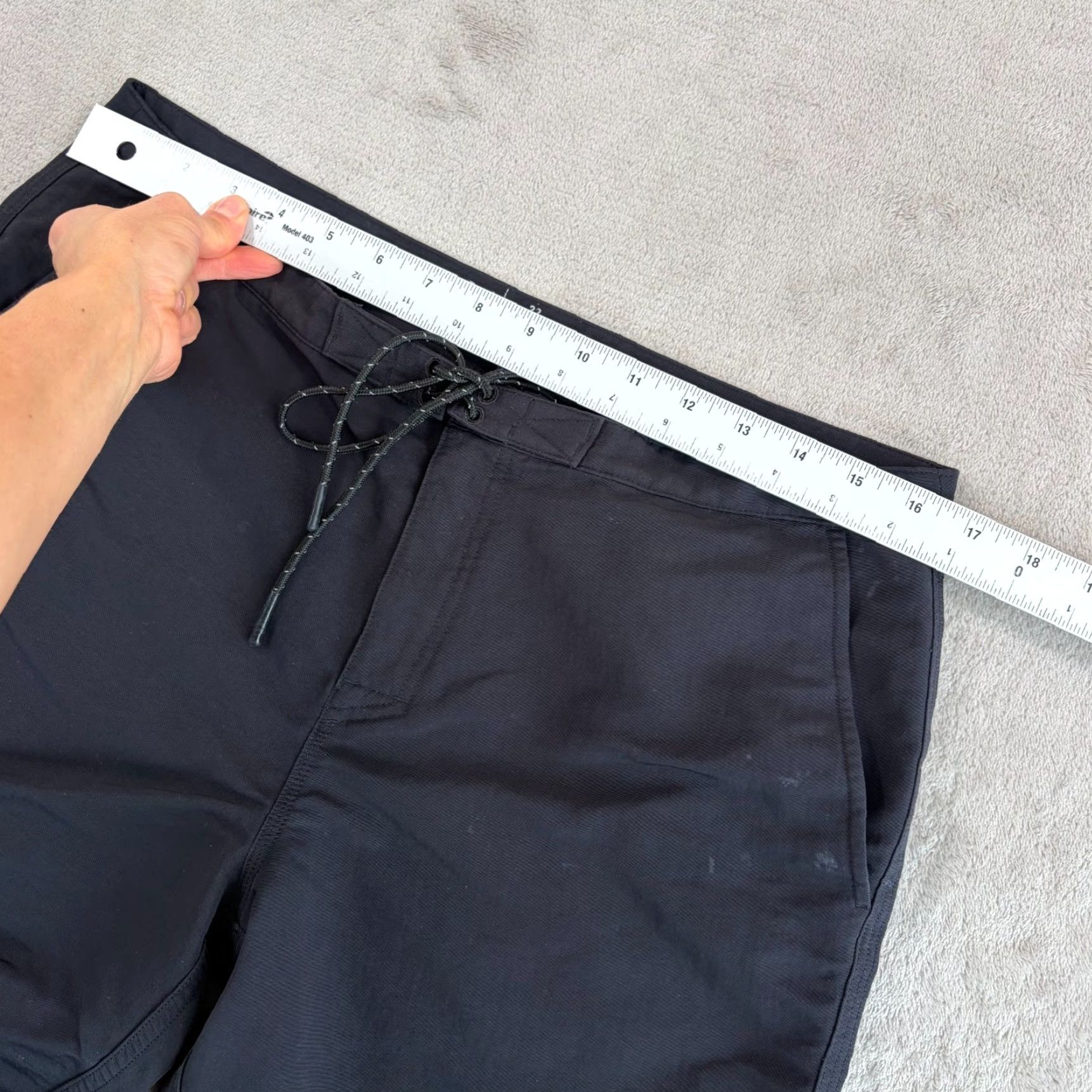 Outerknown Outerknown Boardshorts Trunks Men 32x7.5 Black Nylon Pockets Drawcord Beach Surf Size US 32 / EU 48 - 7 Thumbnail