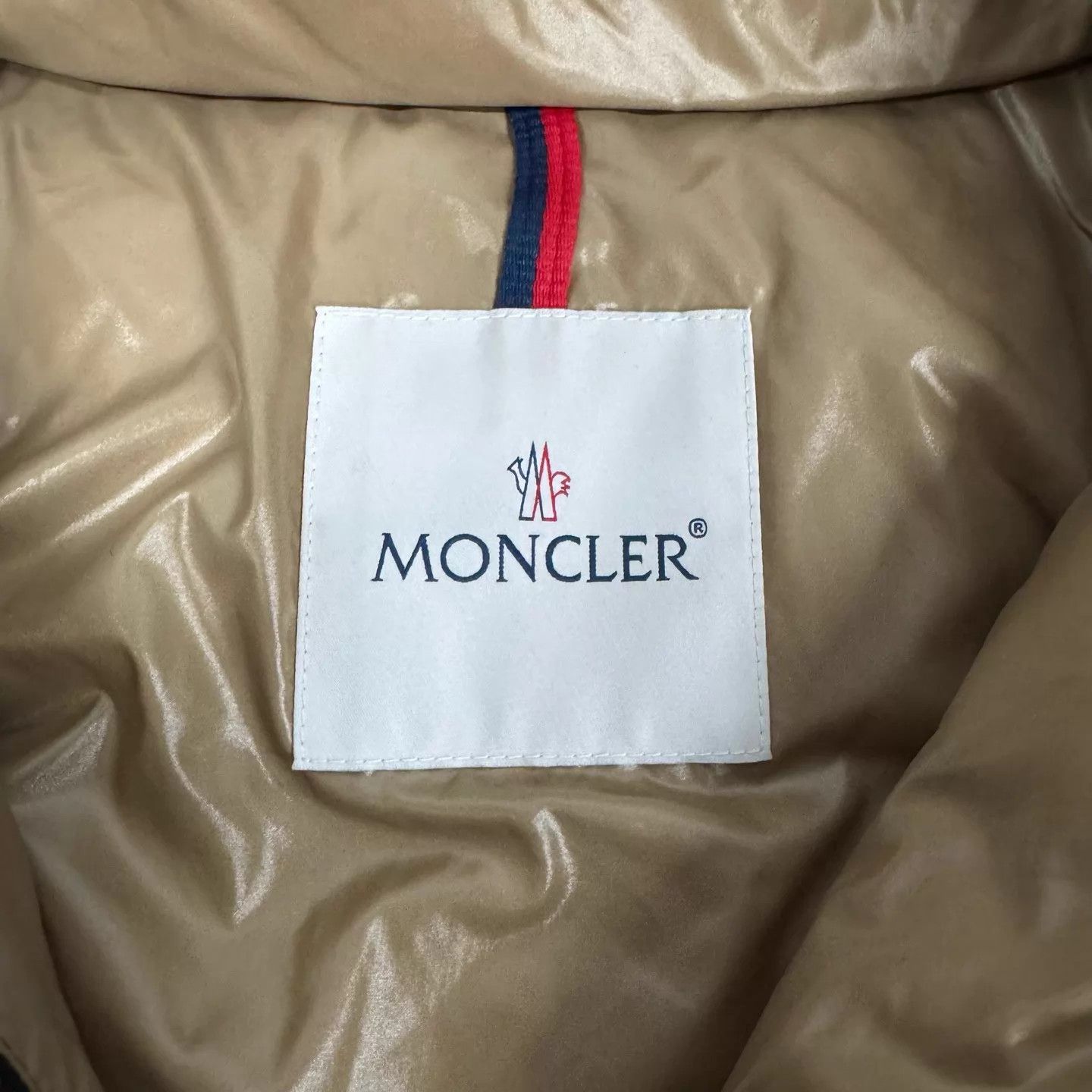 Moncler Moncler Shiny Black Hooded Puffer Size 2 99 New Size US M / EU 48-50 / 2 - 6 Thumbnail
