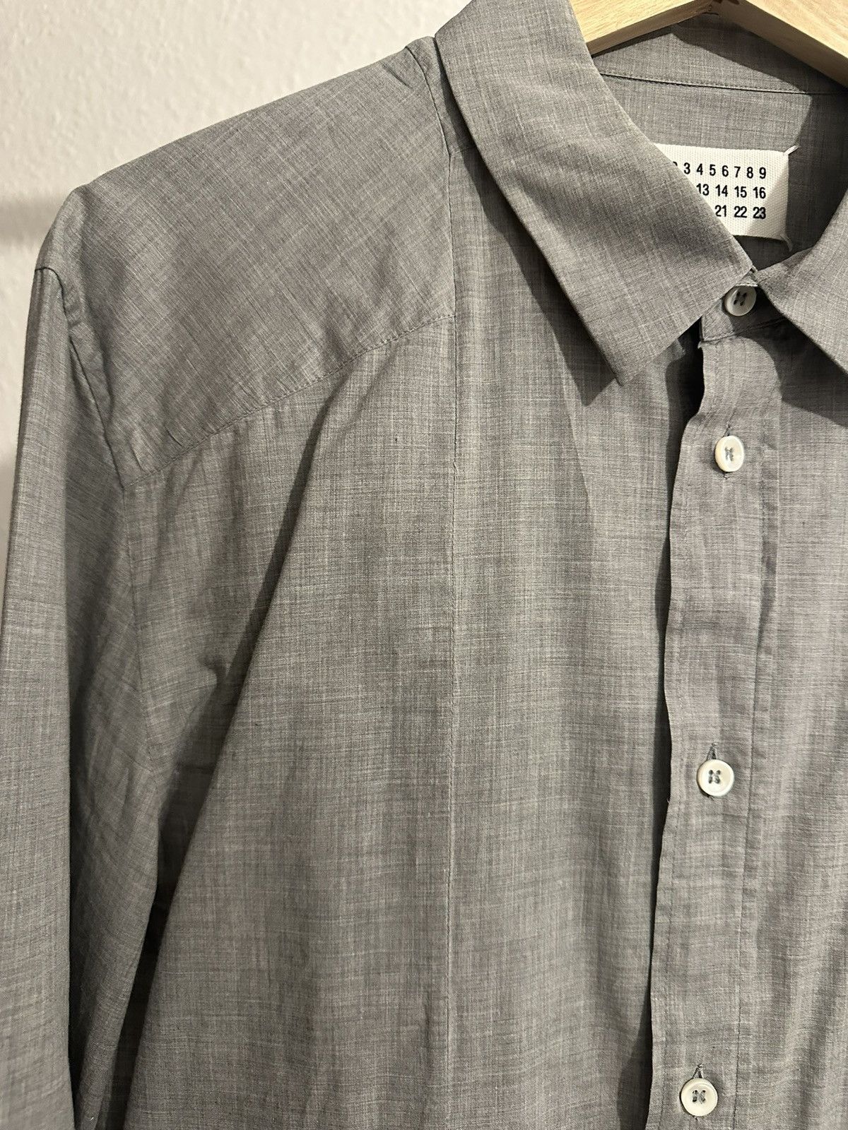 Maison Margiela Maison Margiela assymetric shirt Size US M / EU 48-50 / 2 - 3 Thumbnail
