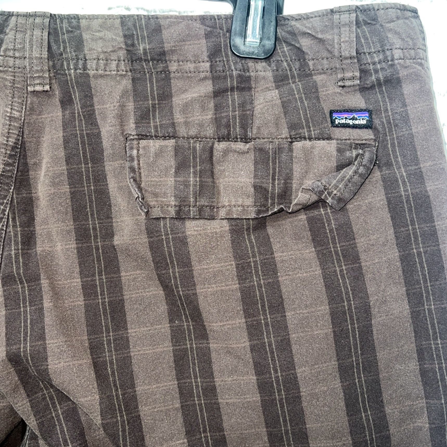Patagonia Patagonia Brown Striped Shorts Mens Size 38 Size US 38 / EU 54 - 3 Thumbnail