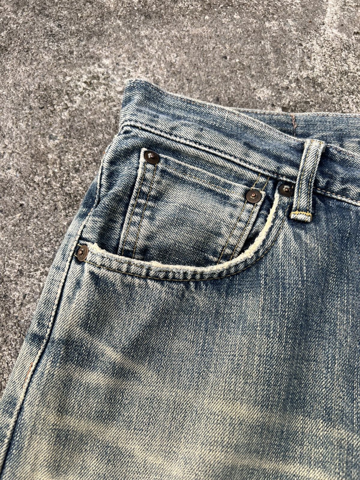 Edwin Vintage Edwin 505x Selvedge Distressed Mud Wash Jean Size US 30 / EU 46 - 11 Thumbnail
