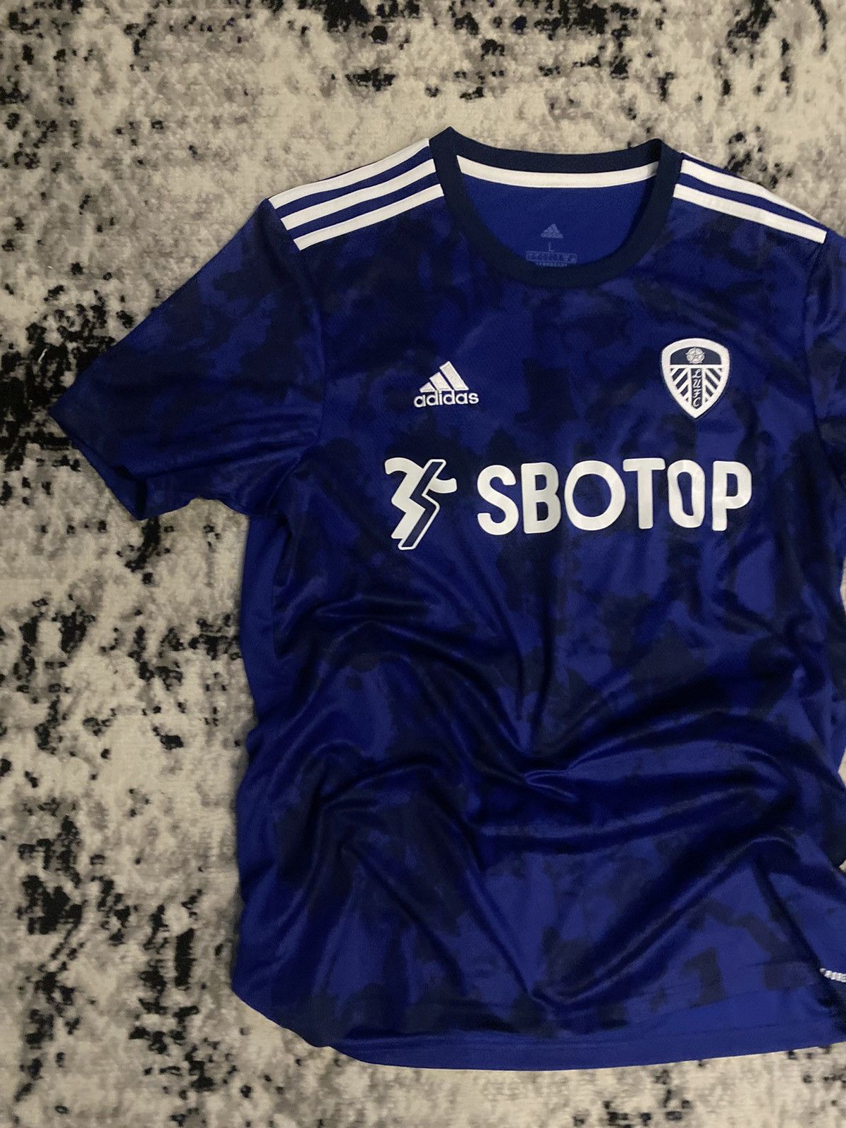 Adidas × Vintage Adidas Leeds United 2021/22 Away Jersey T Shirt Football Size US L / EU 52-54 / 3 - 3 Thumbnail