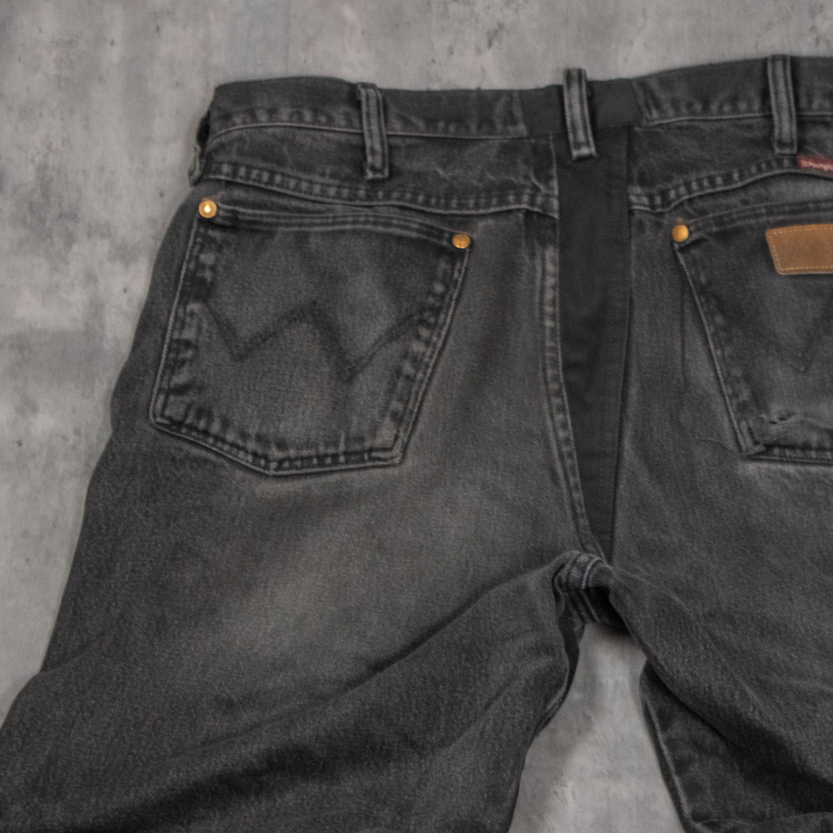 Wrangler Y2K 2000's's Faded Painted Baggy Cropped Denim Jean's Size US 36 / EU 52 - 12 Thumbnail