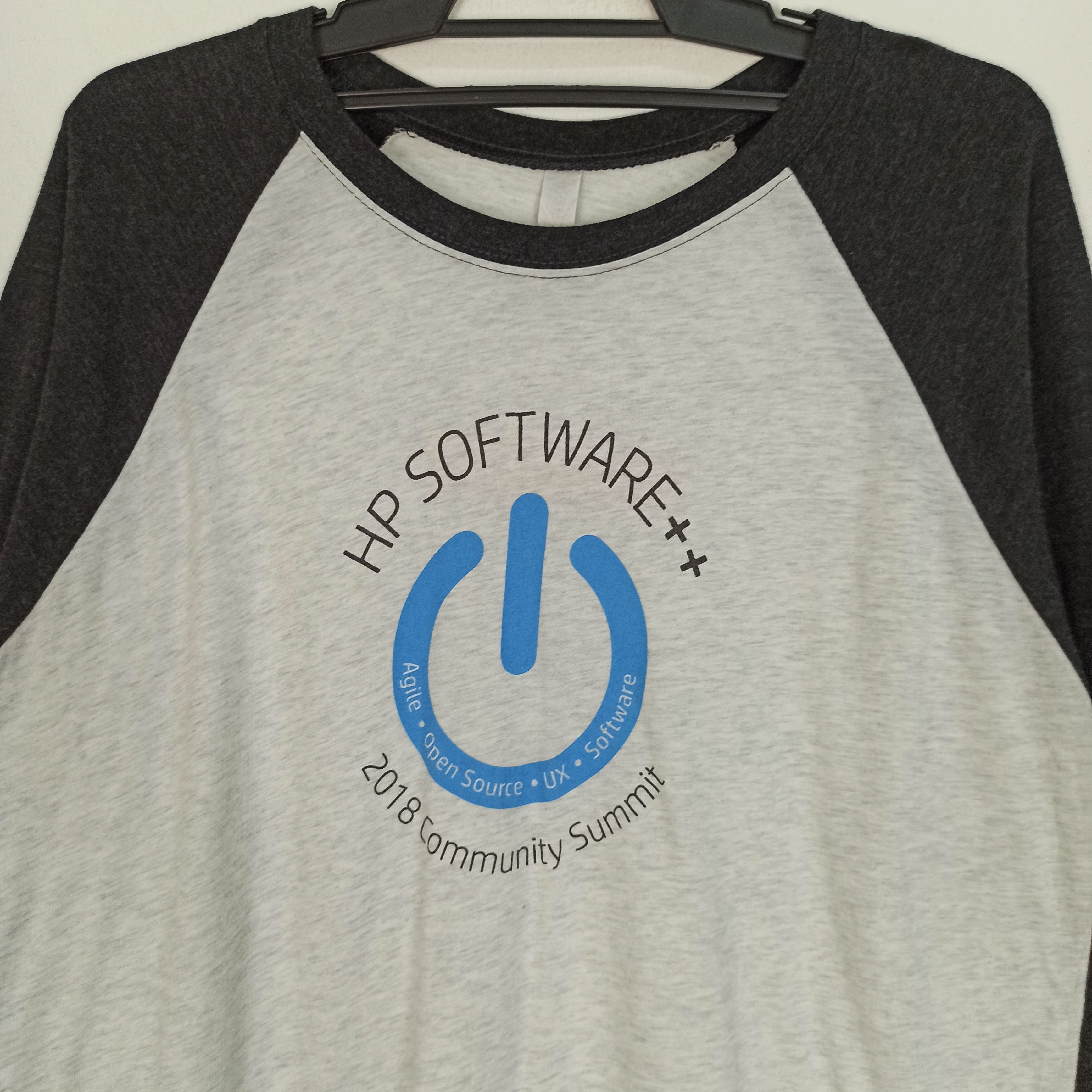 Apple HP Software 3quater | Apple Long Tshirt Size US L / EU 52-54 / 3 - 2 Thumbnail