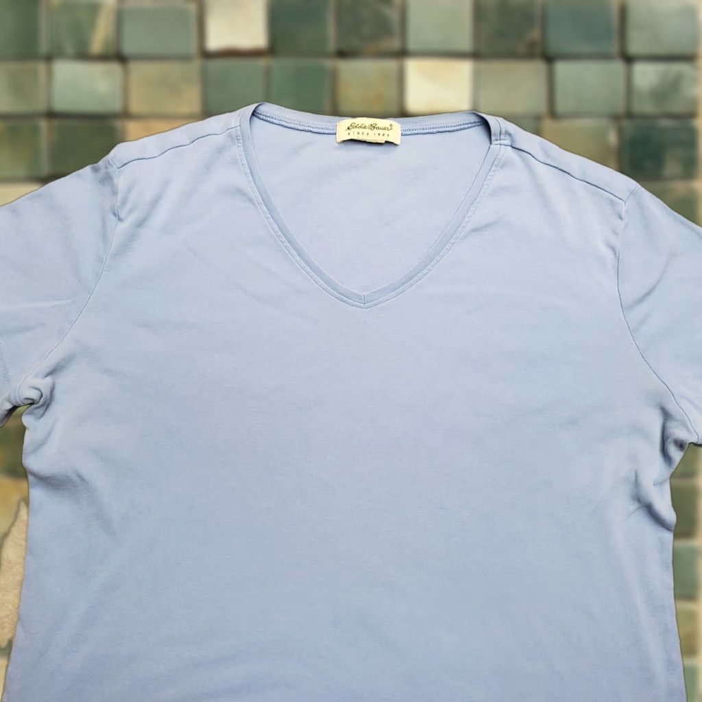 Eddie Bauer Eddie Bauer Shirt Women XL Blue 100% Cotton Short Sleeve Summer Camp Casual V-Neck Boy? Mens Womens Size XL / US 12-14 / IT 48-50 - 1 Thumbnail