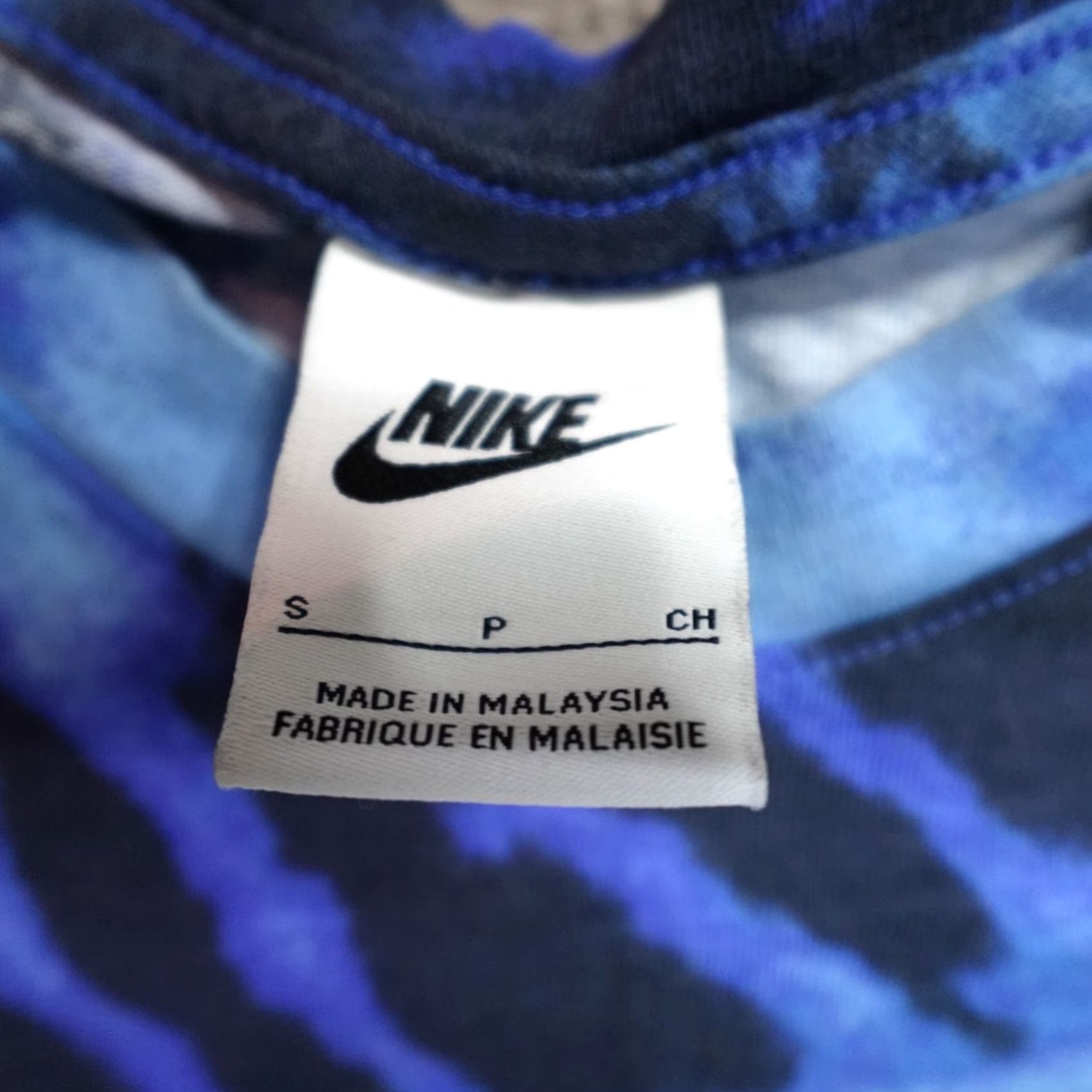 Nike Nike Shirt Small Blue Tie Dye Skeleton Crew Neck Short Sleeve T-Shirt Mens XS? Size US S / EU 44-46 / 1 - 3 Thumbnail