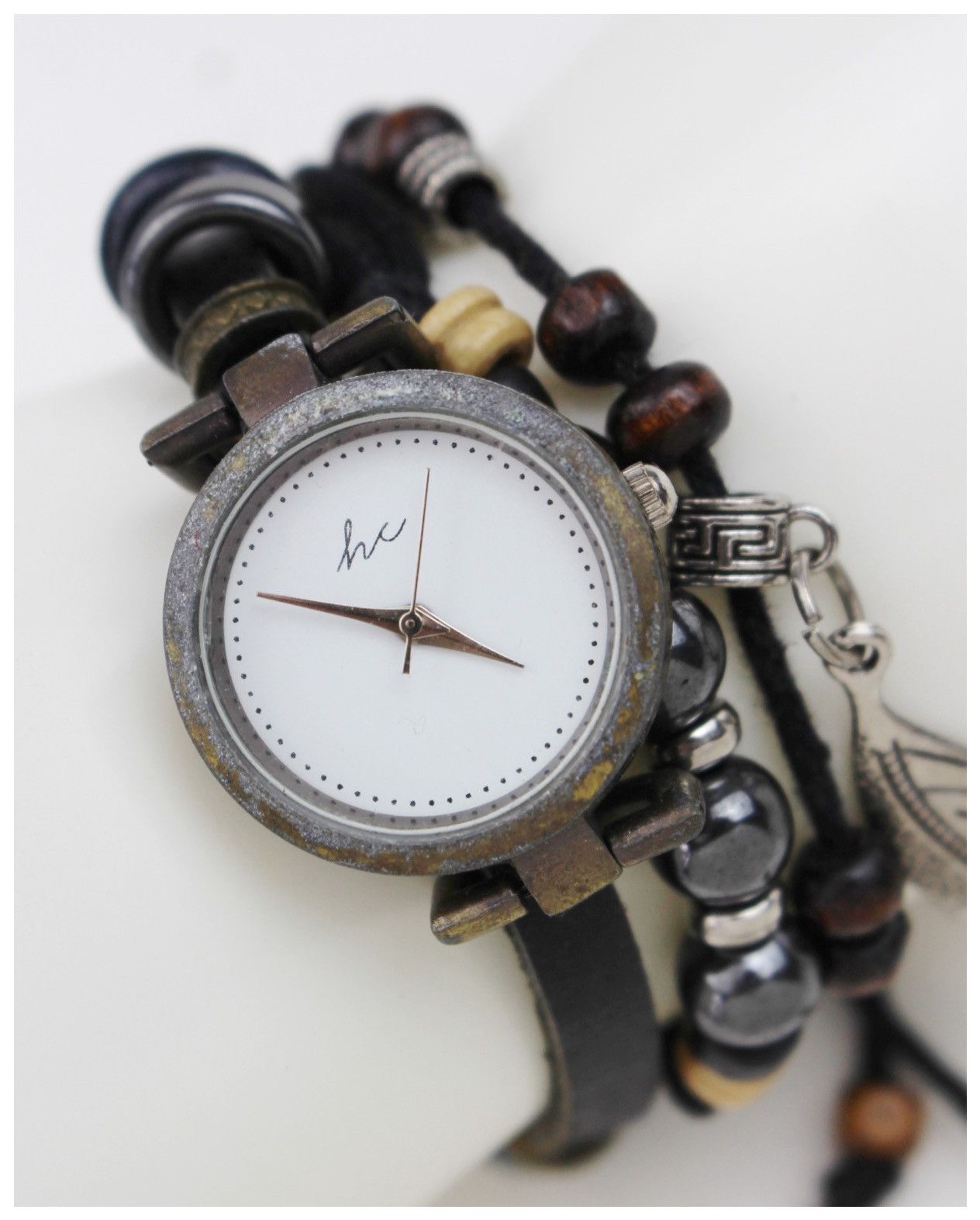 Hysteric Glamour 2000S HIPPIE CHIC BOHO BRACELET WATCH FEATHER & BEADED WRAP Size ONE SIZE - 2 Thumbnail