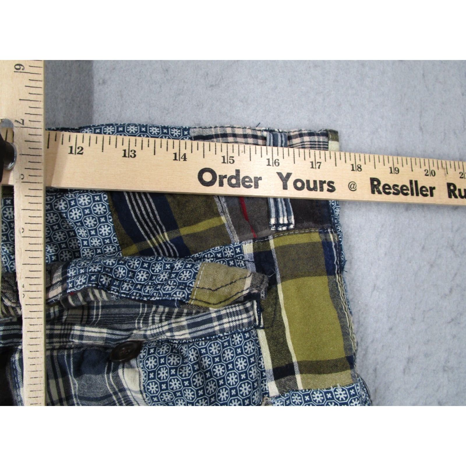 Old Navy VINTAGE Old Navy Cargo Shorts Mens 34 Blue Plaid Patchwork 5-Pocket Design 100% Cotton City? Size US 34 / EU 50 - 6 Thumbnail