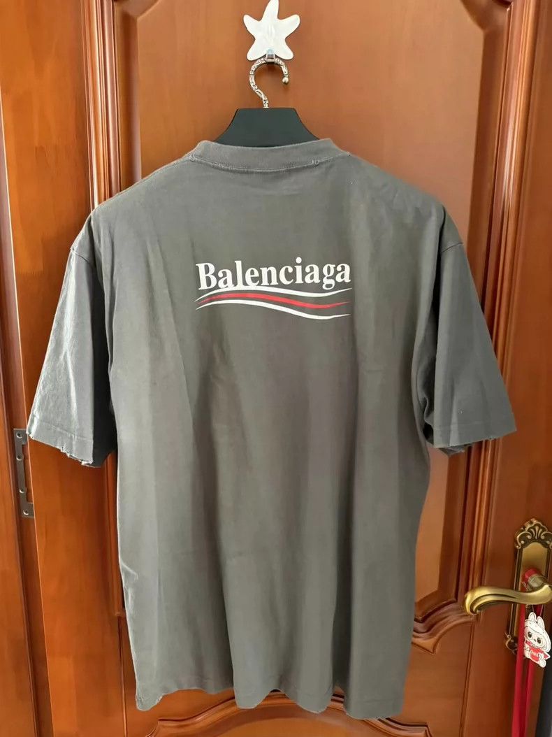 Balenciaga Balenciaga Smoke Grey Cola Printed Short Sleeve Destructio Size US XS / EU 42 / 0 - 2 Thumbnail