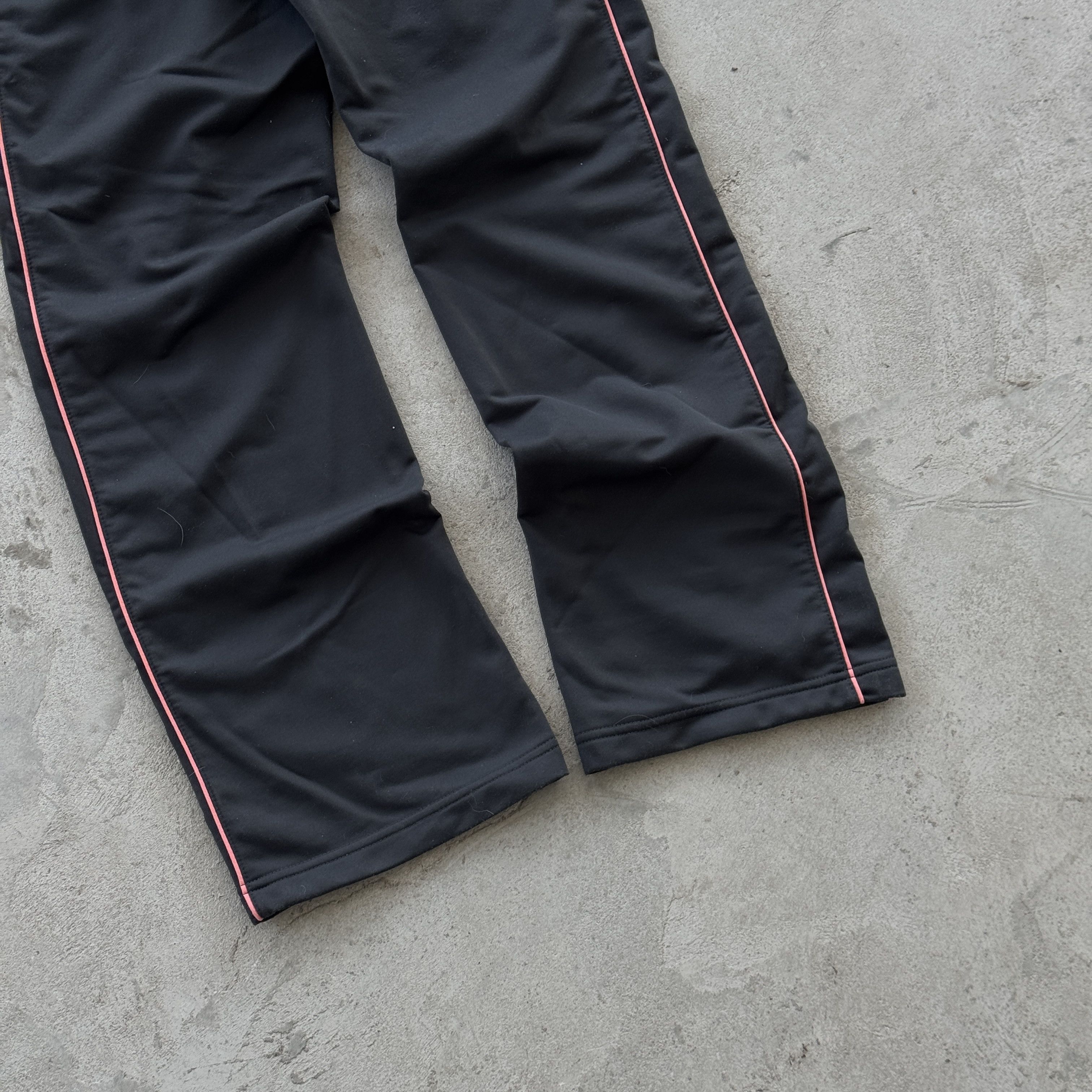 Nike Nike Gray Track Pants Pink Pinstripe Joggers Vintage Size 32" / US 10 / IT 46 - 8 Thumbnail