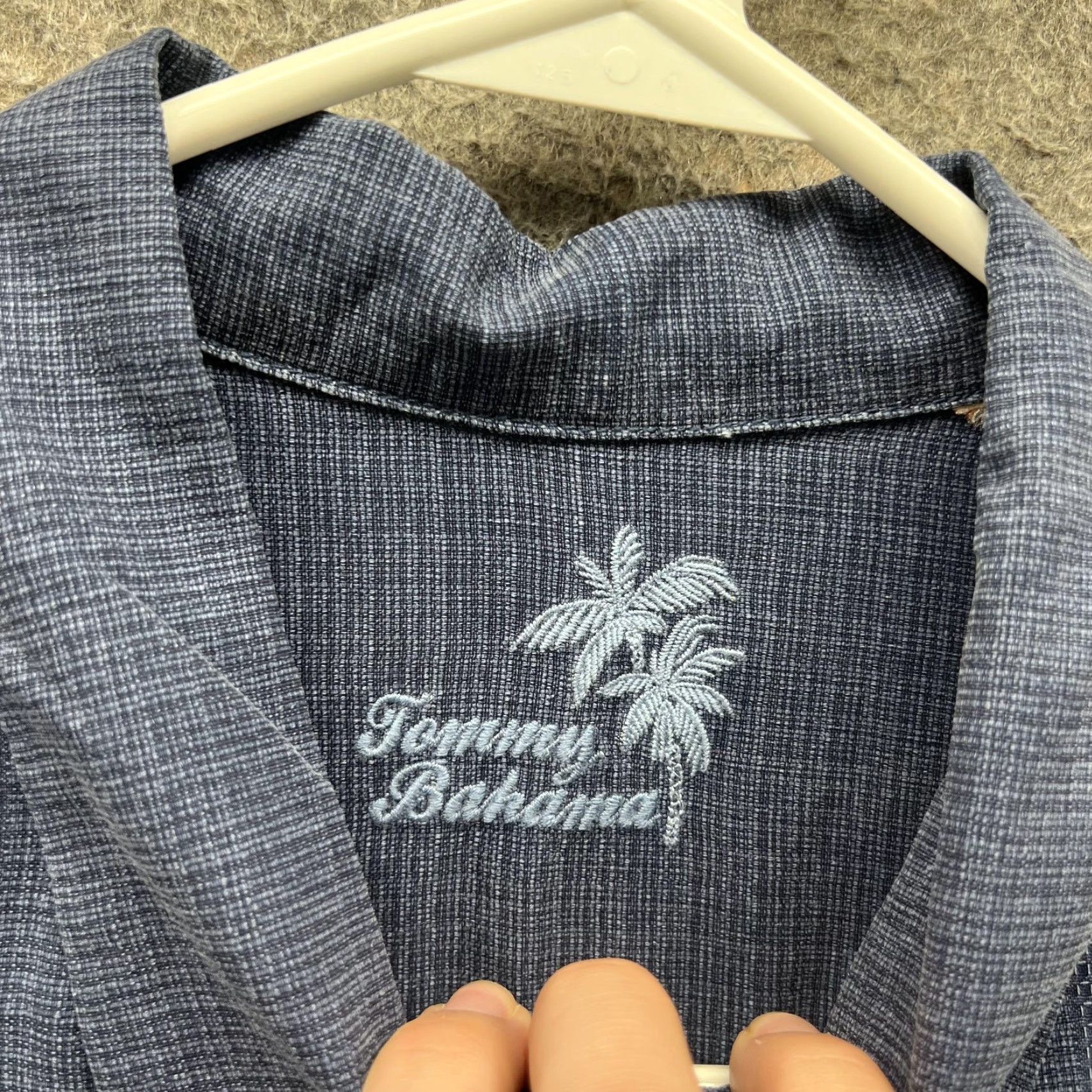 Tommy Bahama Tommy Bahama Shirt Mens 2XL Blue Floral Silk Hawaiian Short Sleeve Button Front Size US XXL / EU 58 / 5 - 2 Thumbnail