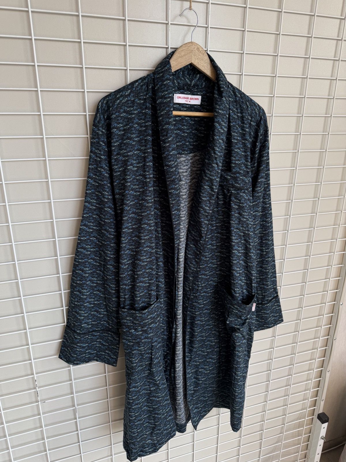 Orlebar Brown Orlebar Brown Lightweight Robe Mens Size M Geometric Print Size US M / EU 48-50 / 2 - 5 Thumbnail
