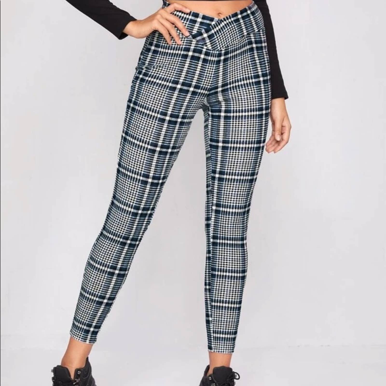 Shein NEW SHEIN Navy Blue White Preppy Plaid Leggings Skinny Pants ...