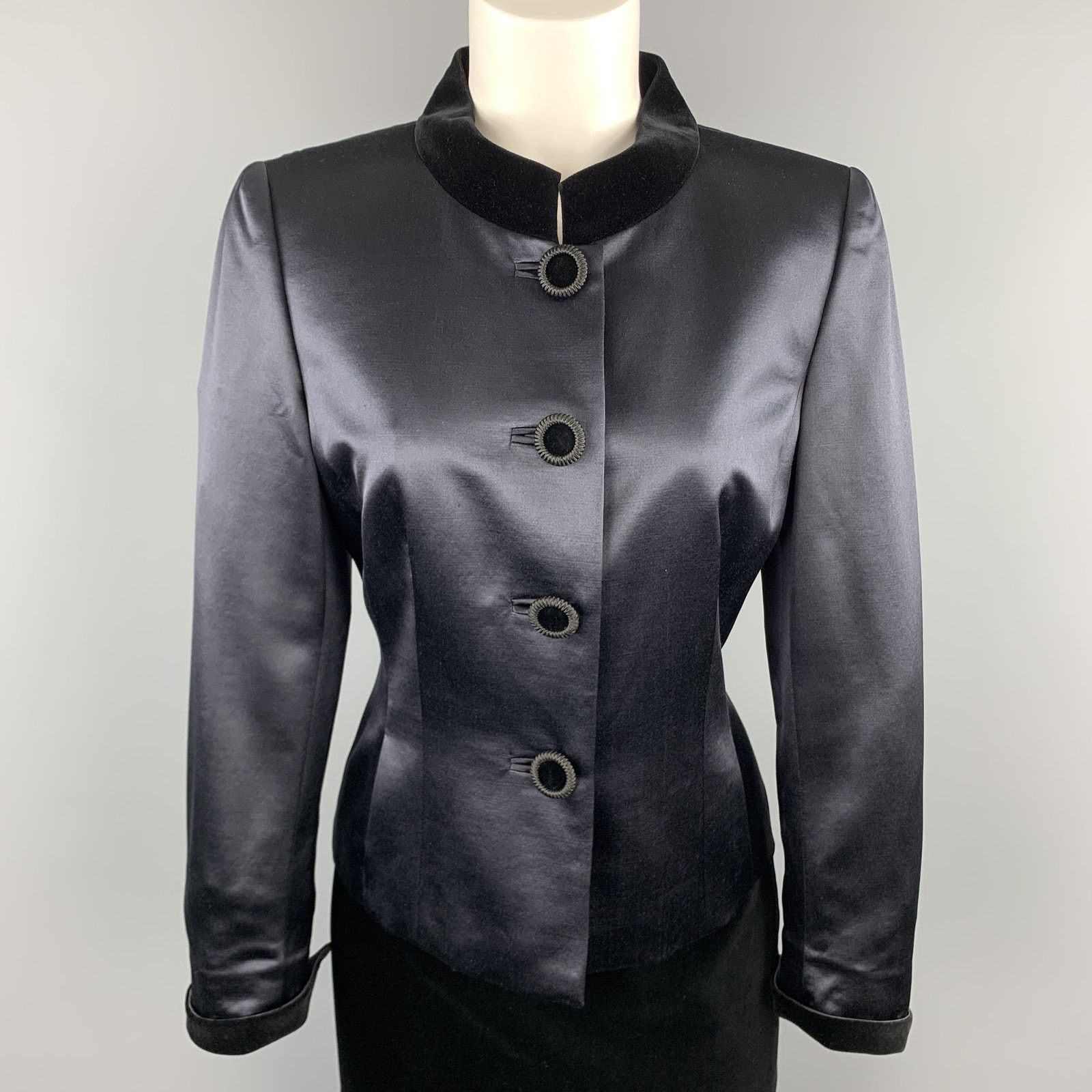 Akris AKRIS Size 8 Navy Wool Satin & Black Velvet Skirt Suit Size 30" / US 8 / IT 44 - 2 Thumbnail