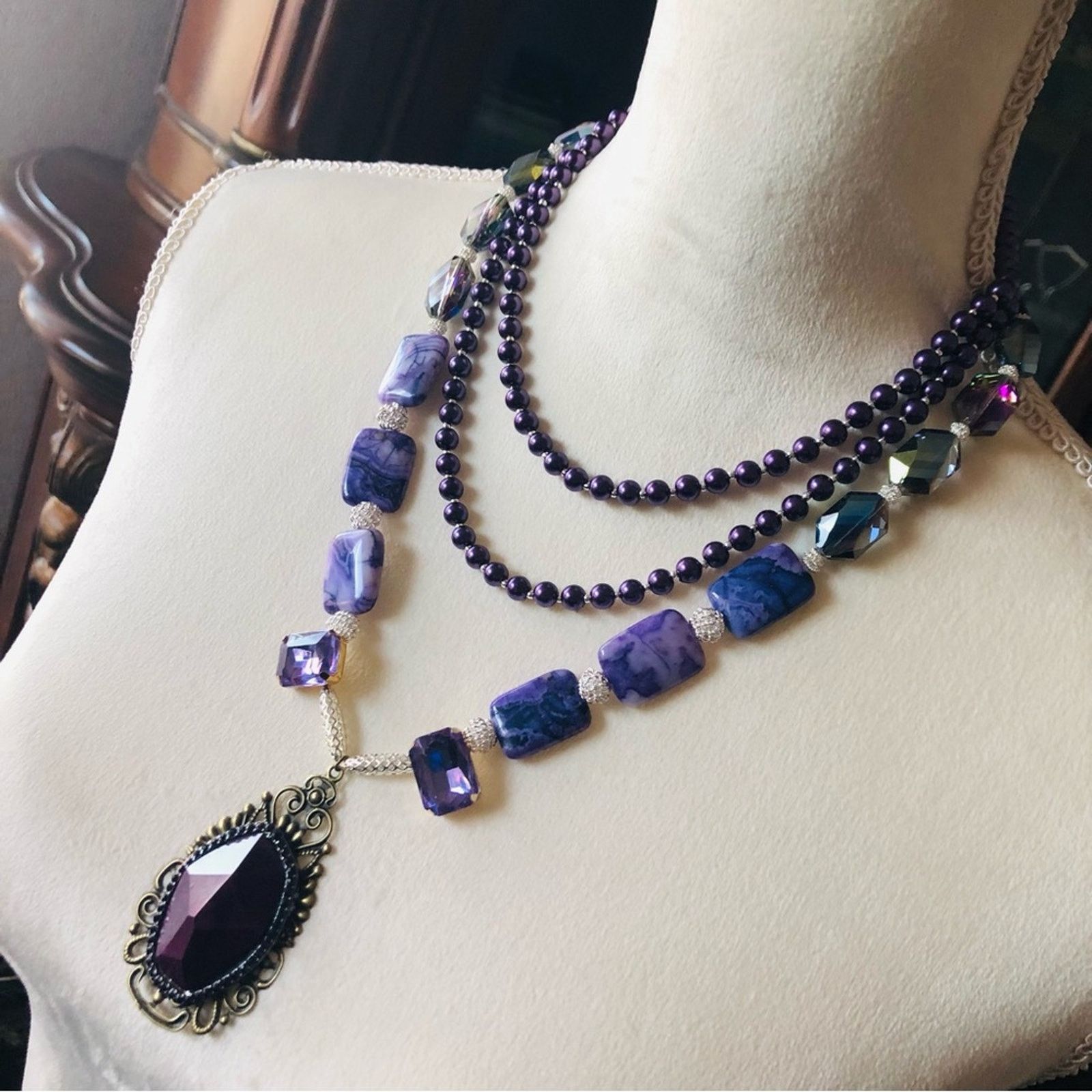 Handmade Handcrafted “purple power” genuine onyx necklace Size ONE SIZE - 1 Thumbnail