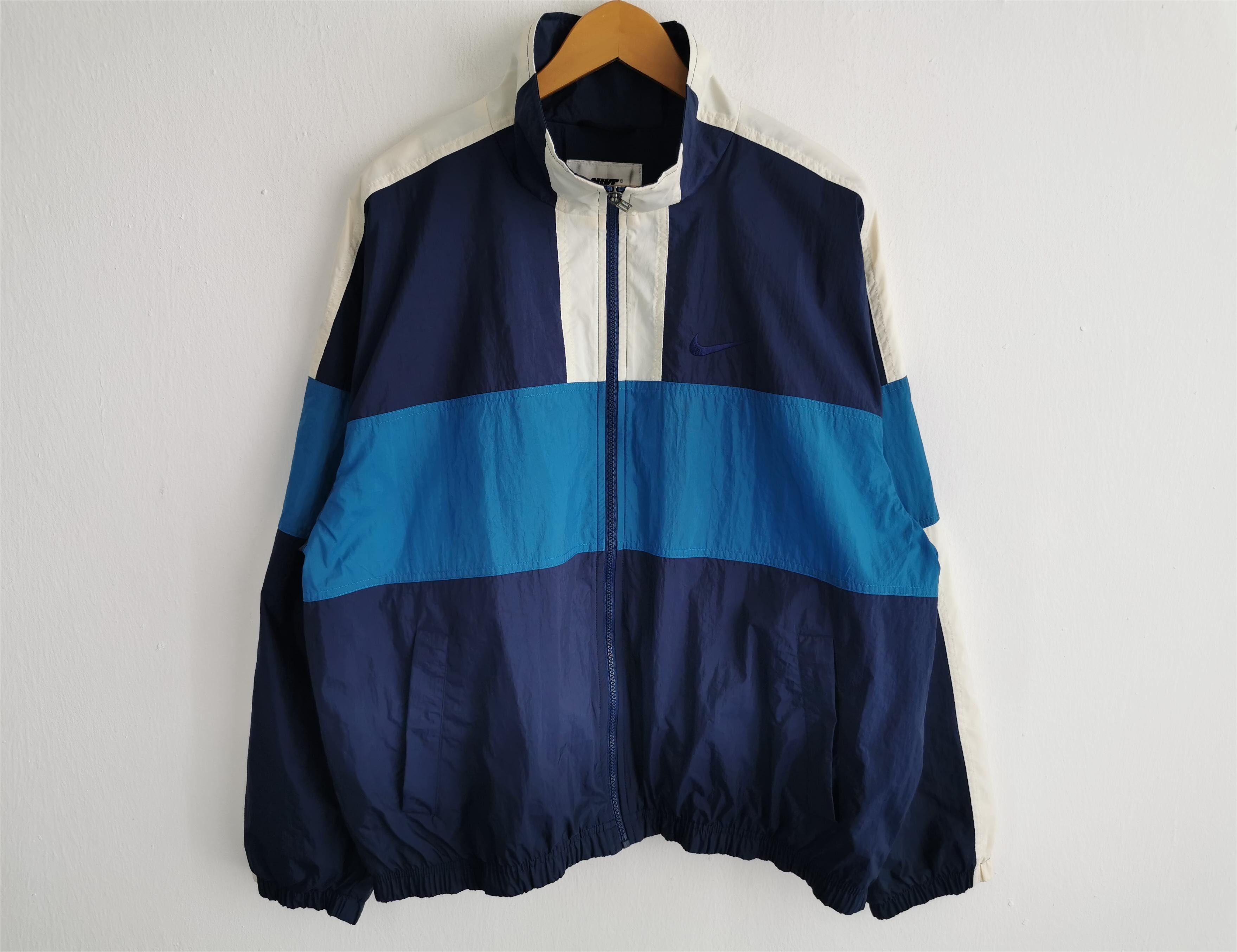 Nike Vintage 90s Nike Swoosh Windbreaker Nylon Jacket Size L Size US L / EU 52-54 / 3 - 2 Thumbnail