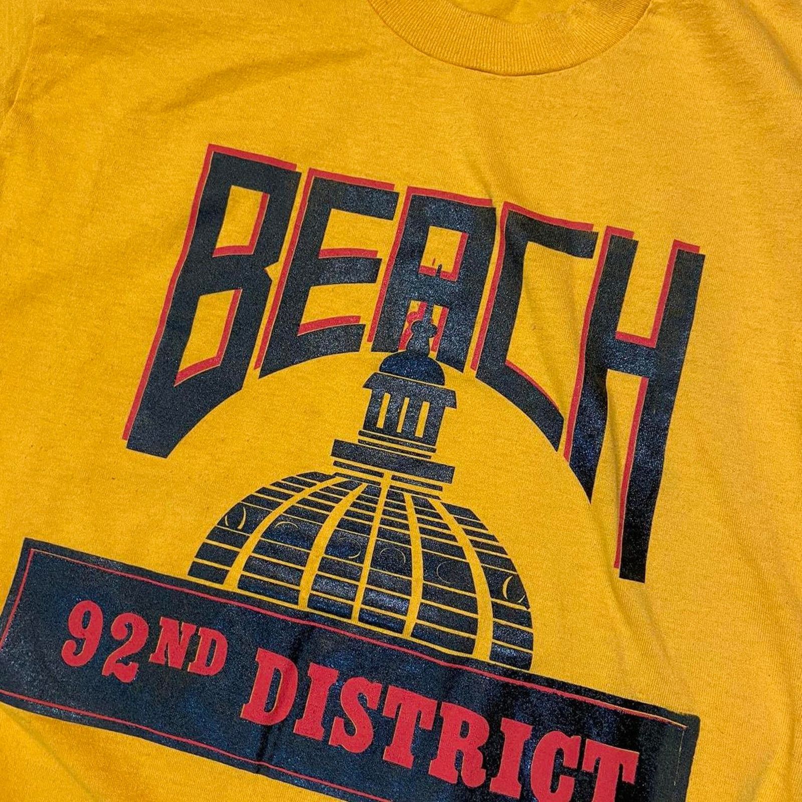 Other 90s yellow single stitch tee Size US L / EU 52-54 / 3 - 3 Thumbnail