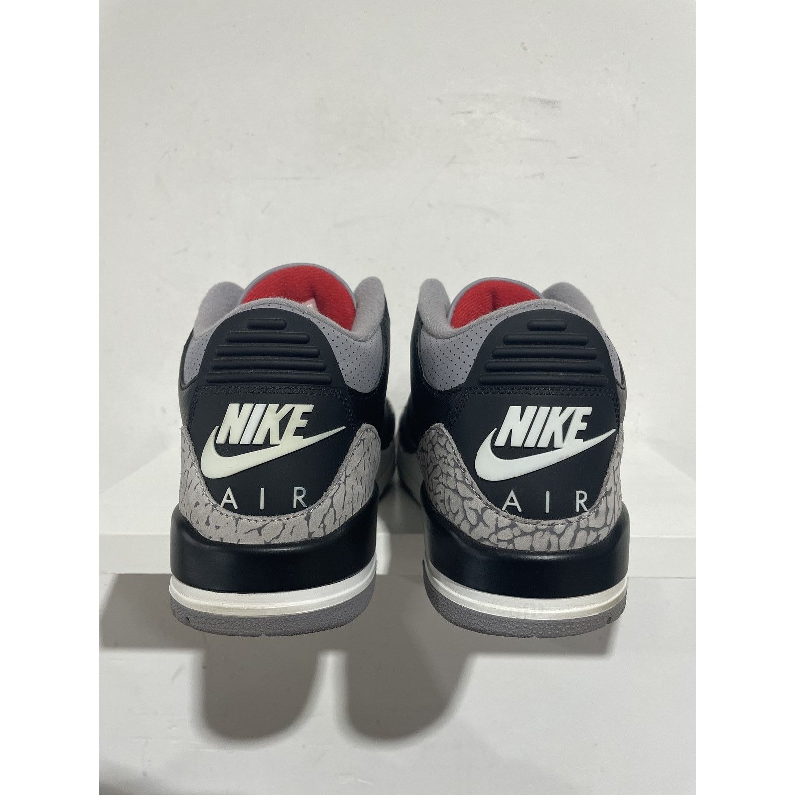 NIKE JORDAN 3 BLACK CEMENT 2024 SIZE 9 PREOWNED