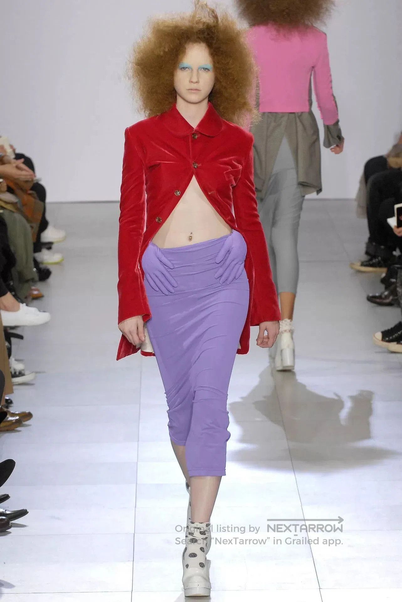 Comme des Garcons Red Velvet Tailcoat Jacket. Size M / US 6-8 / IT 42-44 - 9 Thumbnail
