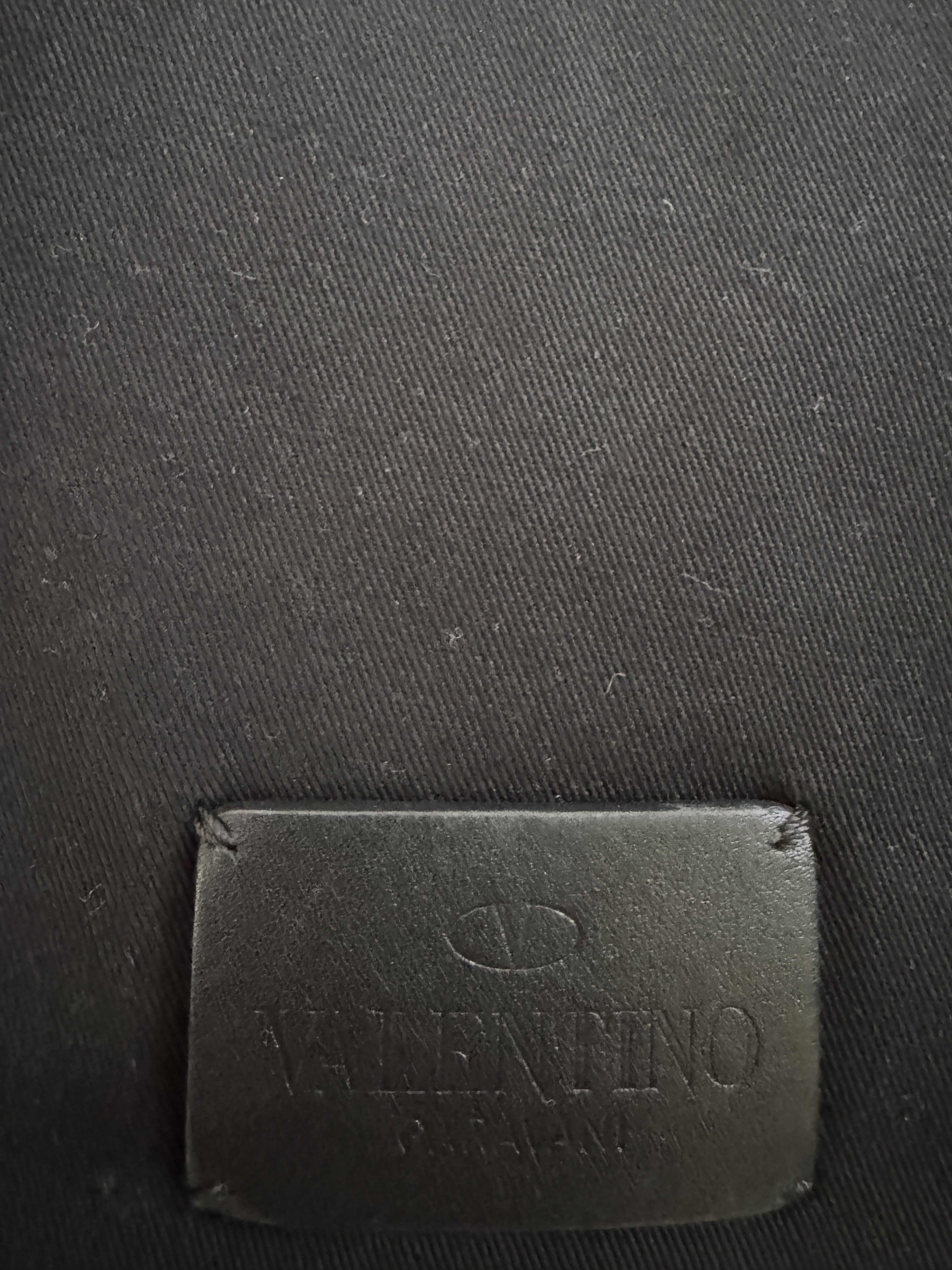 Valentino Valentino Garavani Terrycloth logo document case Size ONE SIZE - 14 Thumbnail