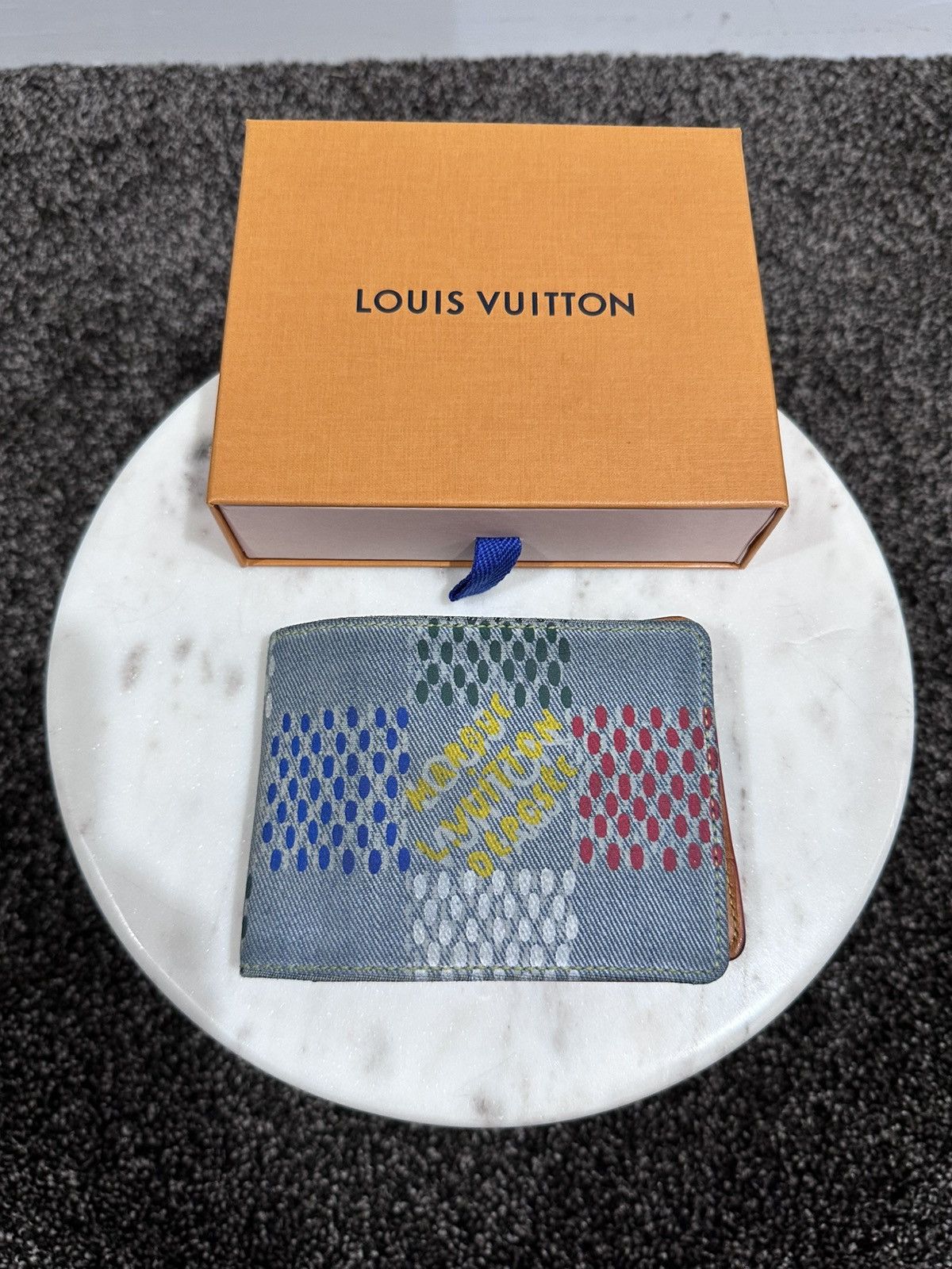Louis Vuitton Louis Vuitton Pharrell Lovers Denim Damier Multiple Wallet Size ONE SIZE - 2 Thumbnail