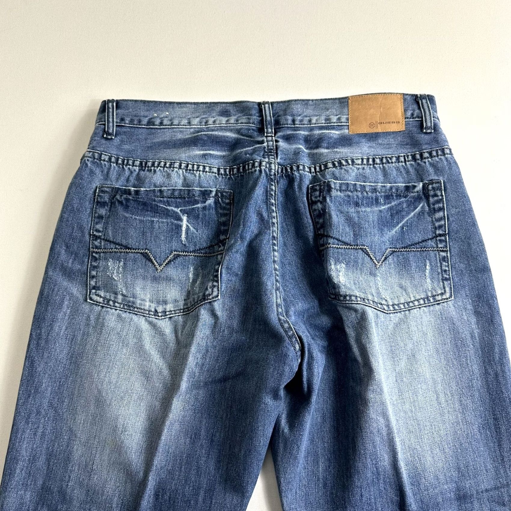 Guess GUESS Jeans Men 38x29 Denim Blue Zip Fly Relaxed Fit 5-Pocket Straight Vintage No Size US 38 / EU 54 - 4 Thumbnail