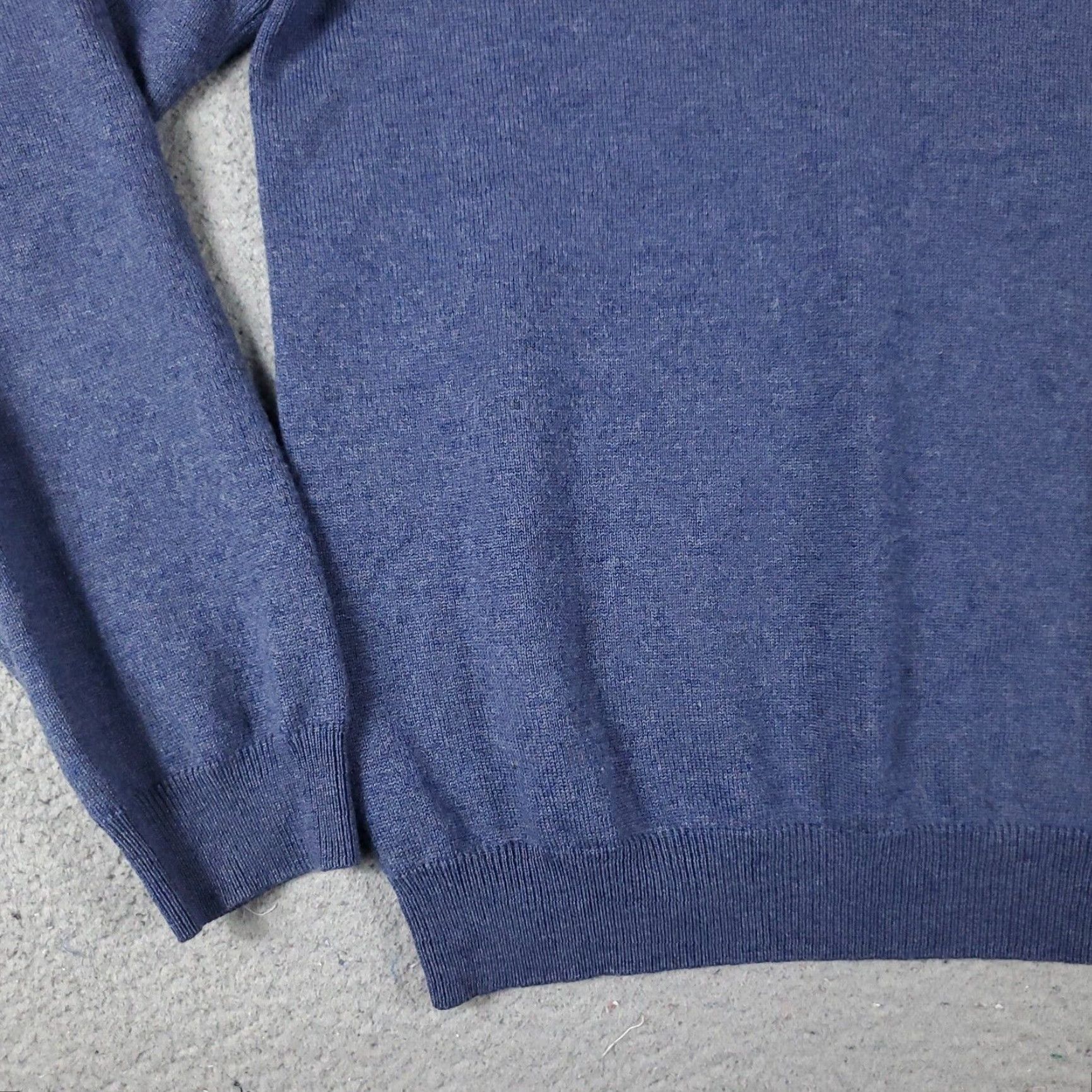 Brooks Brothers Brooks Brothers Blue V-Neck Pullover Sweater Mens Medium Regular Fit Classic Knit Size US M / EU 48-50 / 2 - 3 Thumbnail