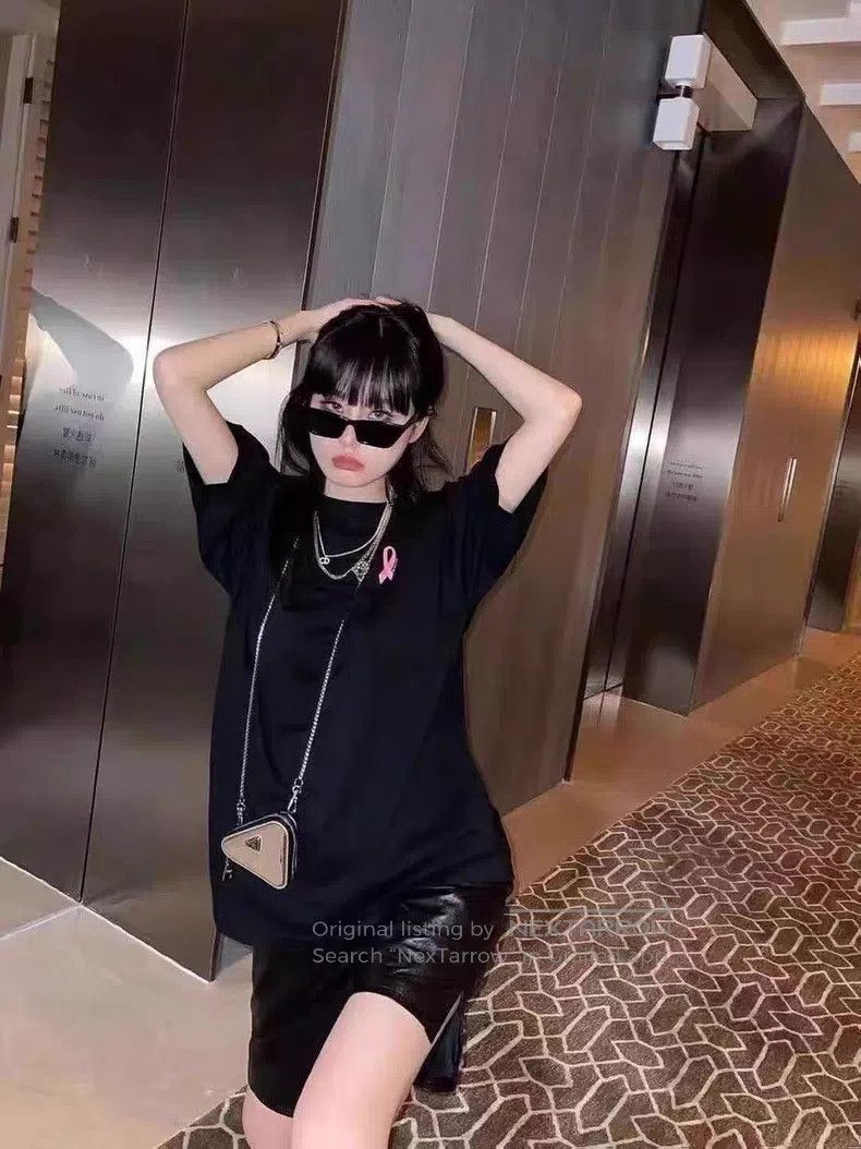 Balenciaga Balenciaga Classic Short Sleeve Red Ribbon Paris Alphabet Size US XS / EU 42 / 0 - 5 Thumbnail
