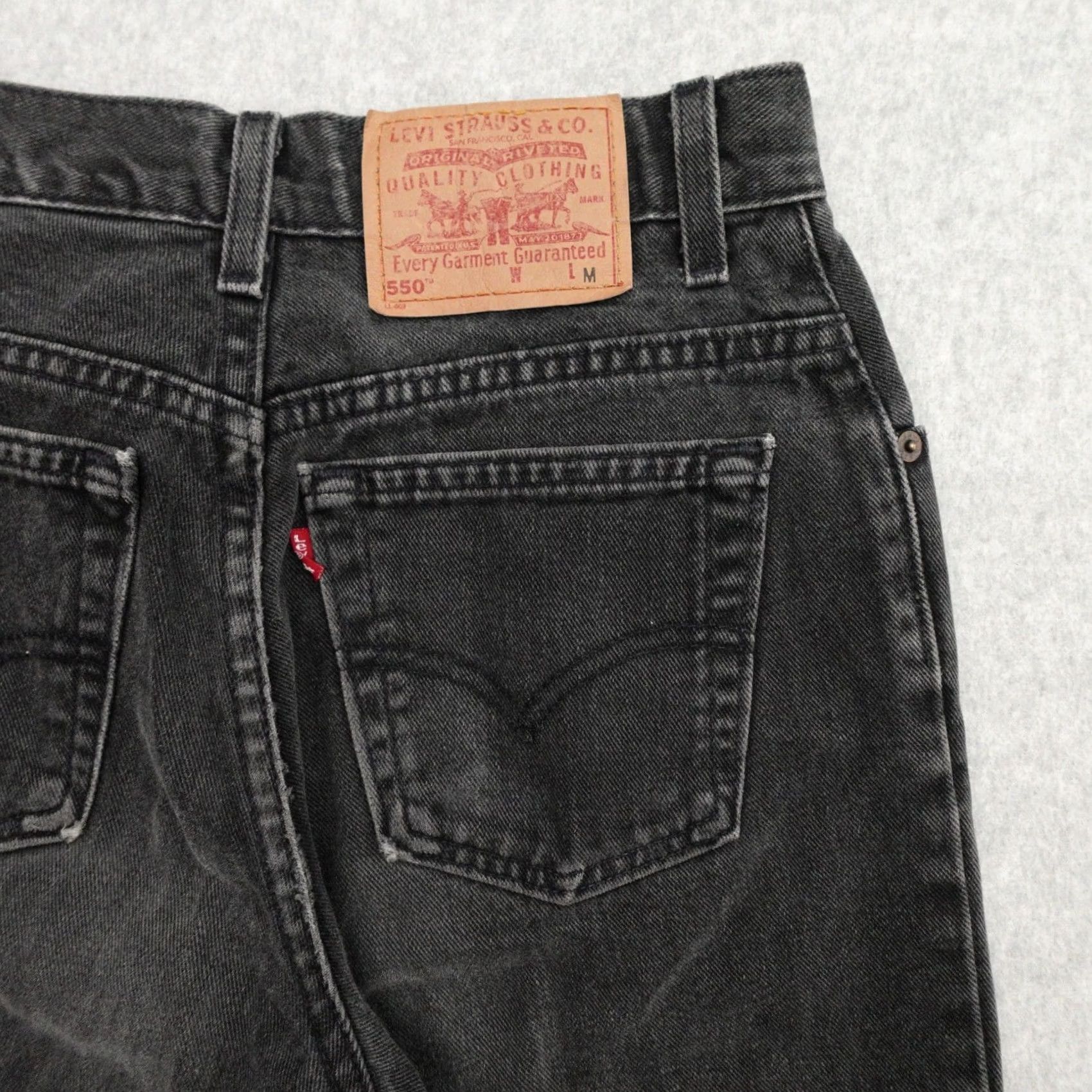 Levi's VINTAGE Levi's 550 Jeans Womens 26 Black Charcoal Wash 26x30 Tapered Relaxed Fit Denim Size 26" / US 2 / IT 38 - 4 Thumbnail