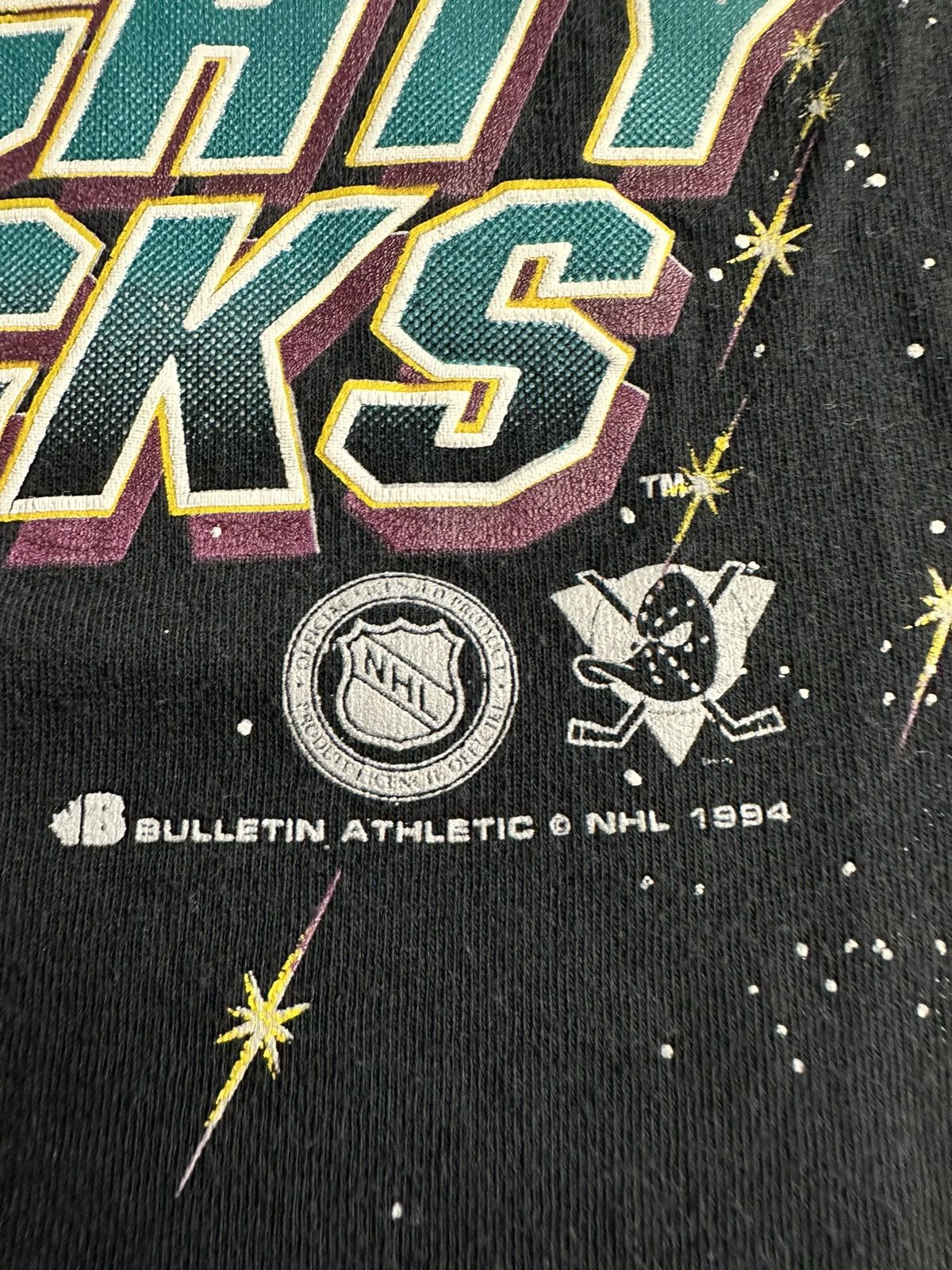NHL × Vintage Vintage 90s Anaheim Mighty Ducks AOP Bulletin Athletic OSFA Size US XL / EU 56 / 4 - 5 Thumbnail