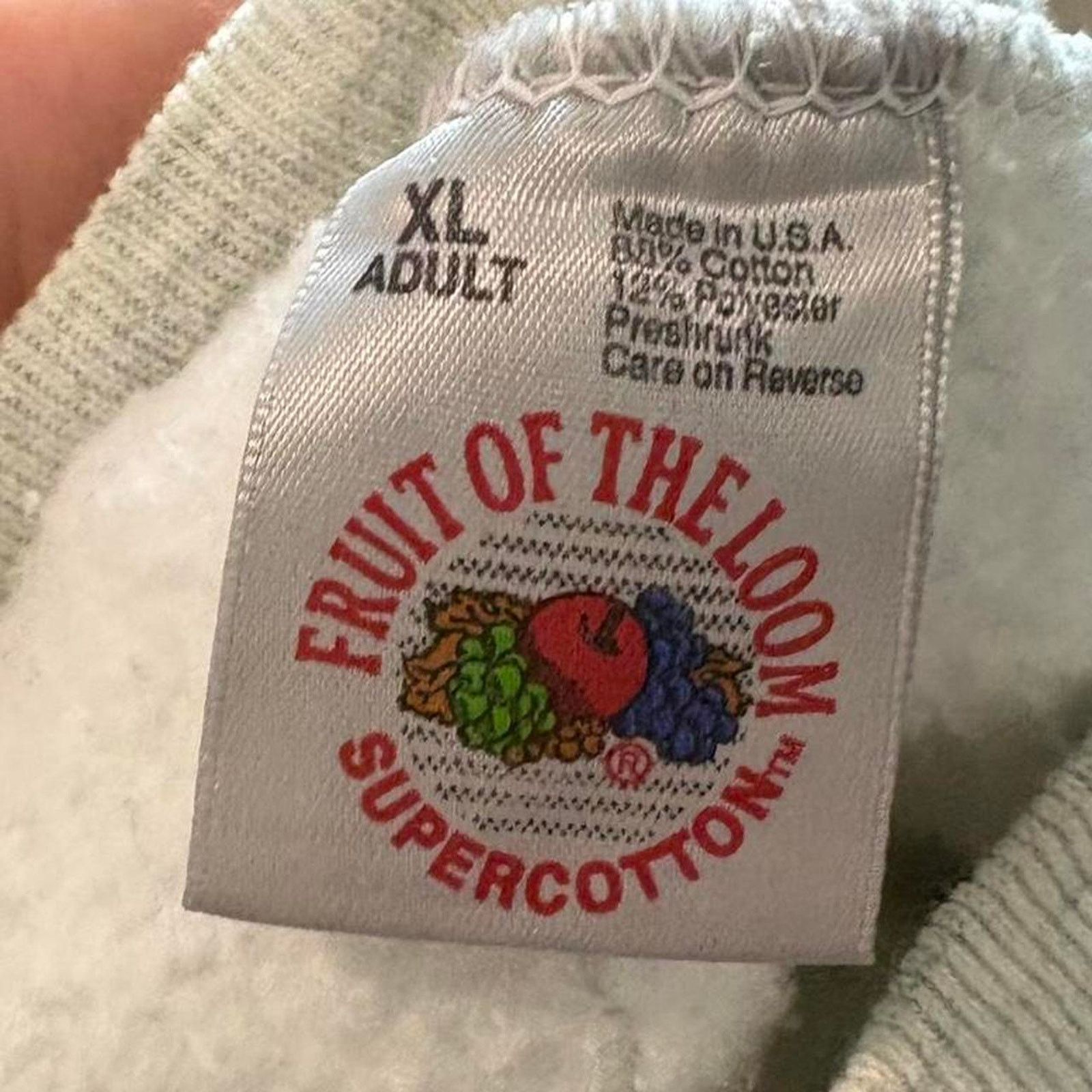 Fruit Of The Loom Vintage heavy weight 80s fruit of the loom crewneck sweater Size US XL / EU 56 / 4 - 3 Thumbnail