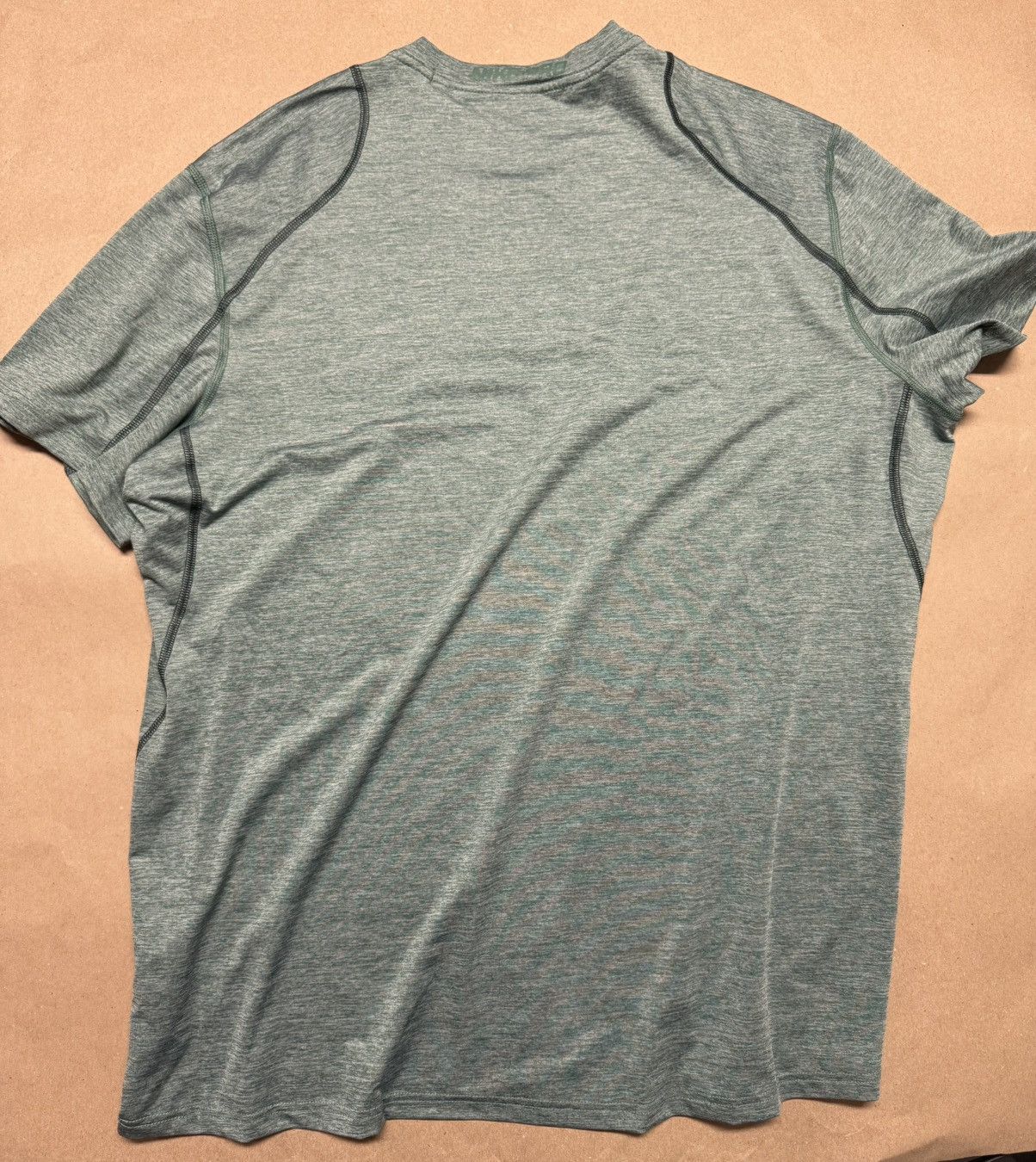 Nike Nike Pro DriFit Fitted Green workout Shirt XXL Rare! Size US XXL / EU 58 / 5 - 2 Thumbnail