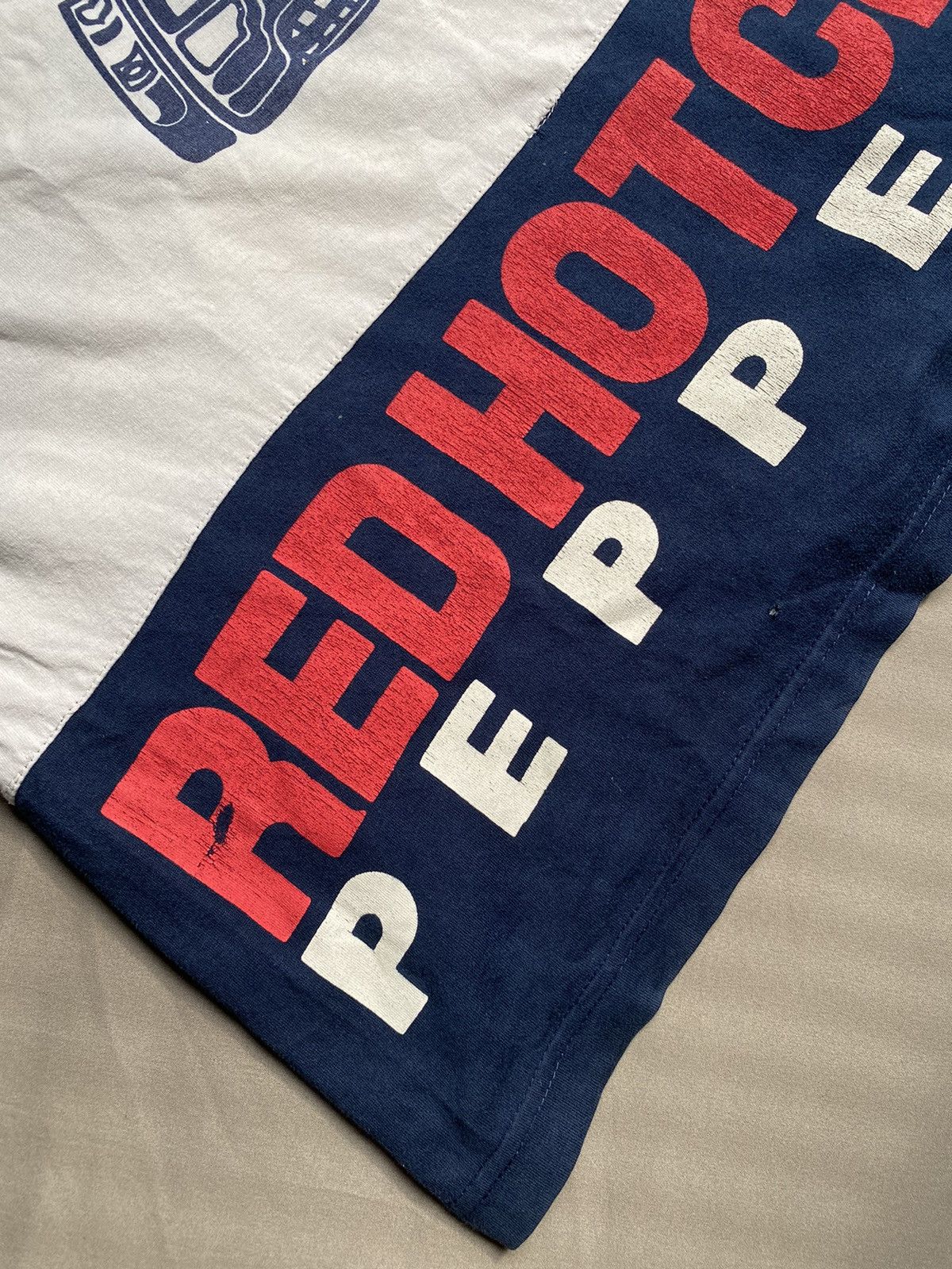 Band Tees × Vintage RARE Red Hot Chili Peppers Tshirt Bootleg 90s Size US XL / EU 56 / 4 - 5 Thumbnail