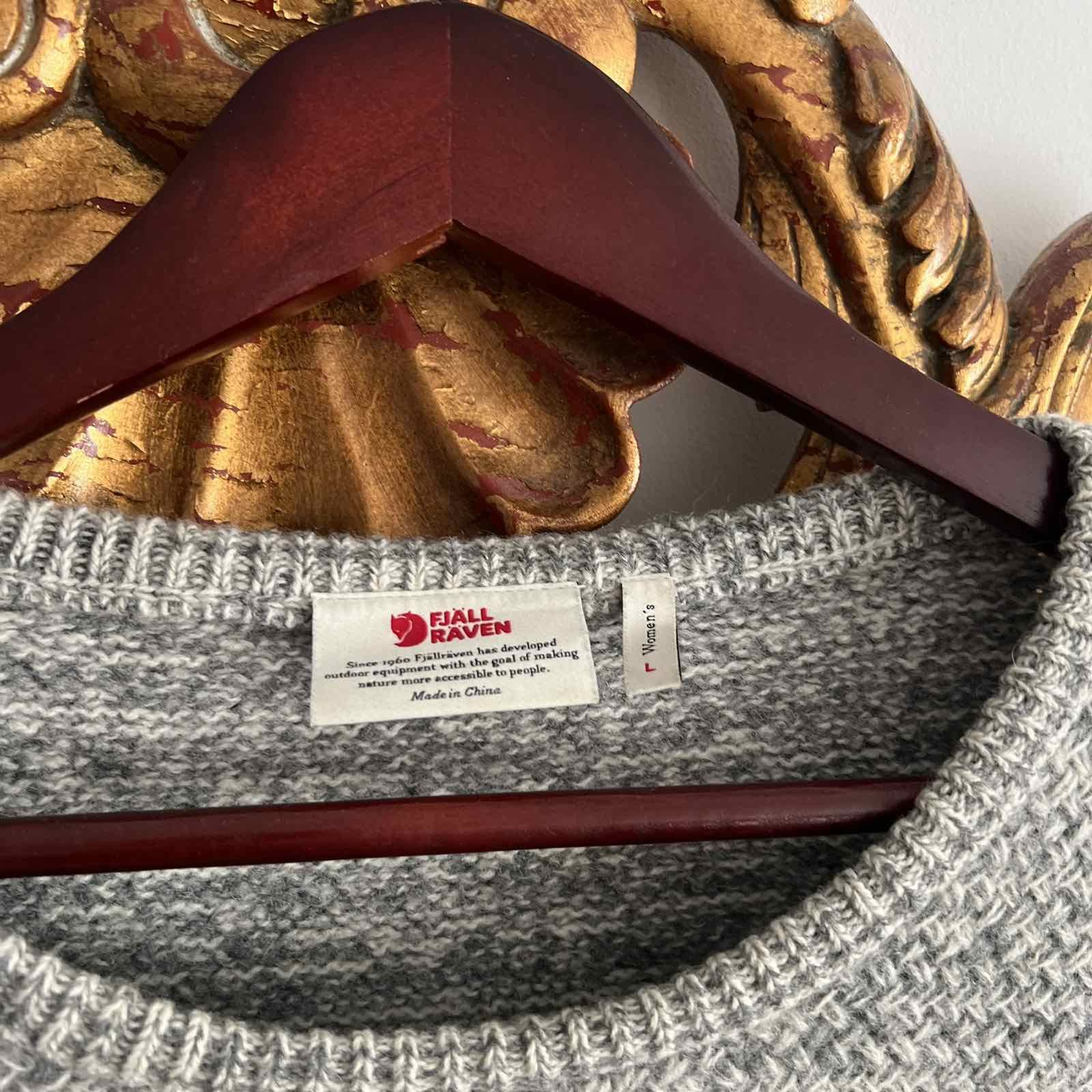 Fjallraven Fjällräven Övik Round Neck Sweater Women's Size L Size L / US 10 / IT 46 - 4 Thumbnail