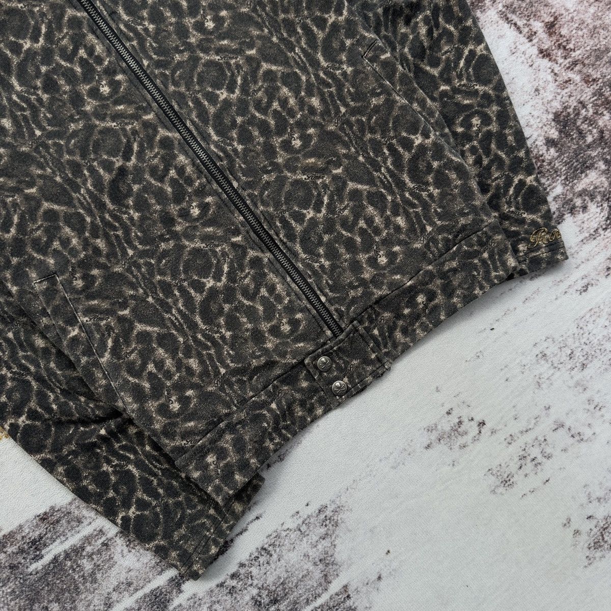 Roen ROEN FULLPRINT LEAPORD DESIGNER SKULL ZIPPER VERY RARE Y2K Size US L / EU 52-54 / 3 - 4 Thumbnail