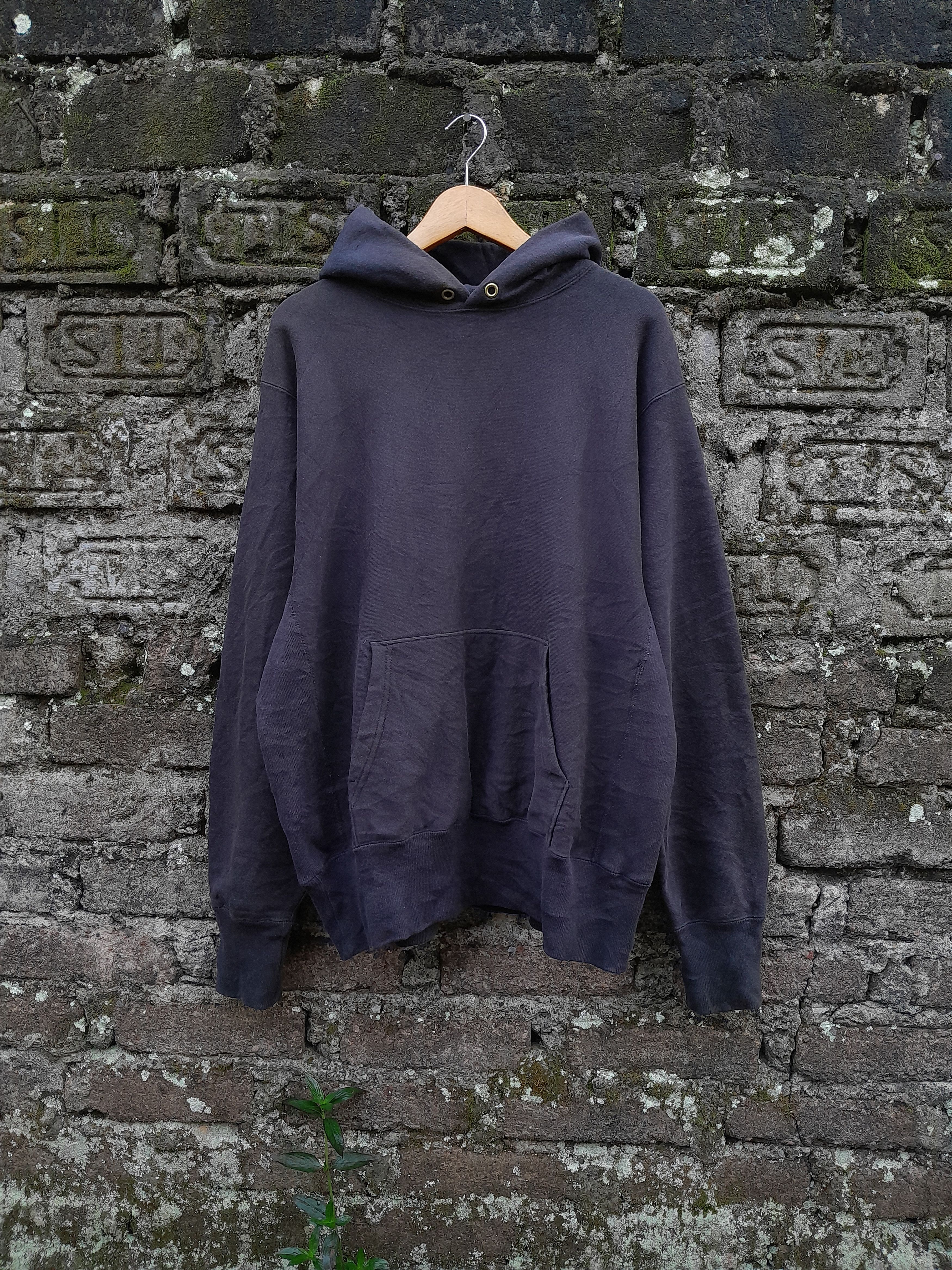 Camber Vintage 90s Blank faded black Camber reverse weave hoodie Size US L / EU 52-54 / 3 - 1 Thumbnail