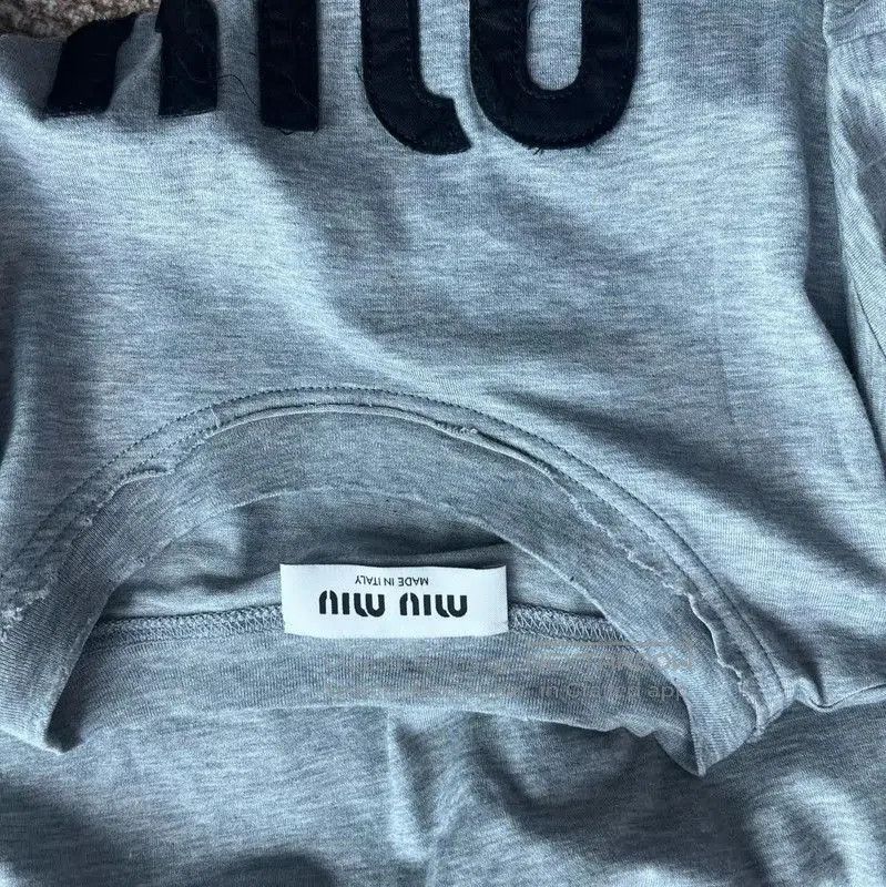 Miu Miu Miu Miu Gray Cotton T-Shirt for Women . Size M / US 6-8 / IT 42-44 - 3 Thumbnail