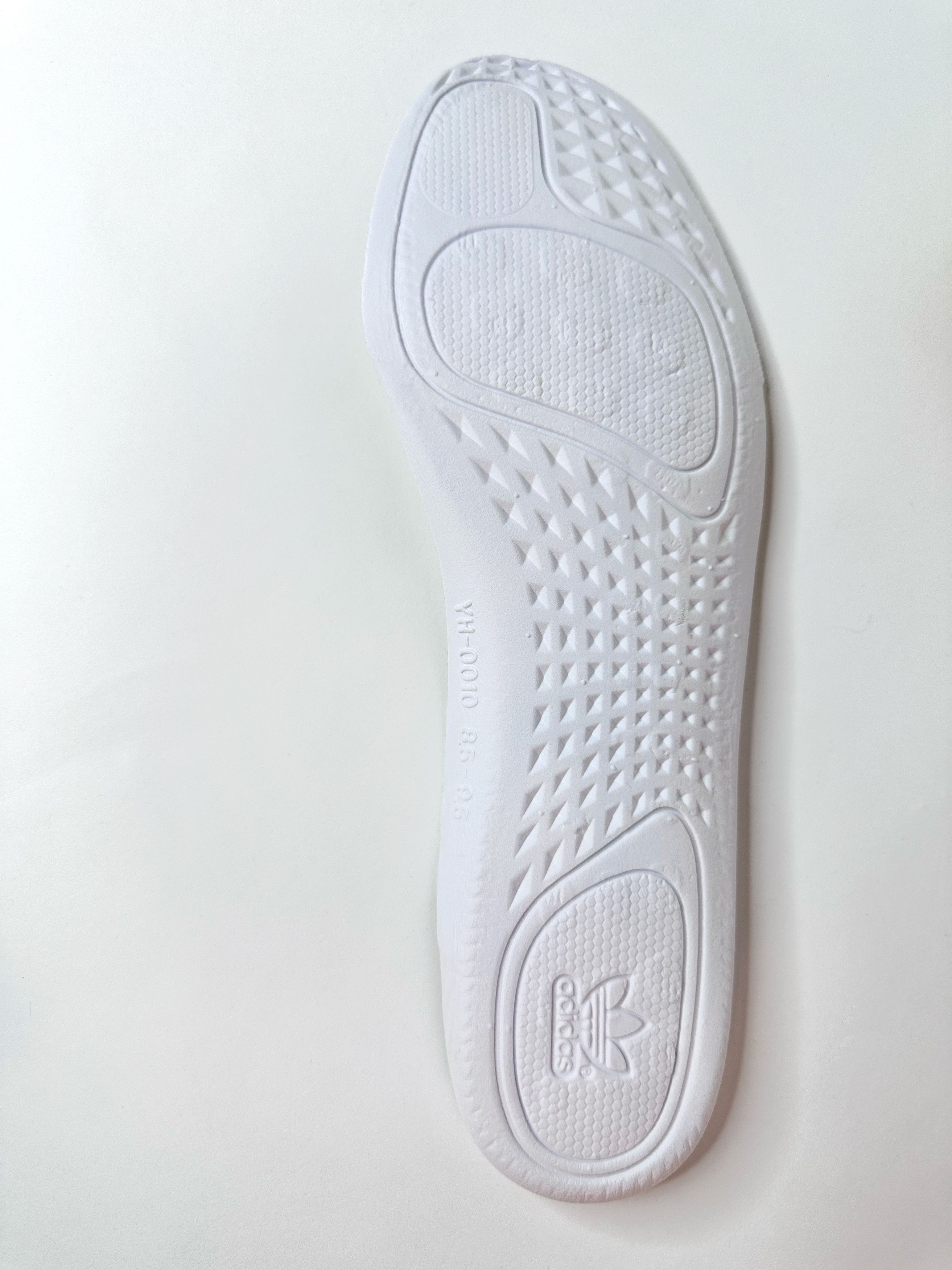 Adidas adidas Yeezy Boost 350 V2 Butter US9 / No Box / Worn Size US 9 / EU 42 - 6 Thumbnail