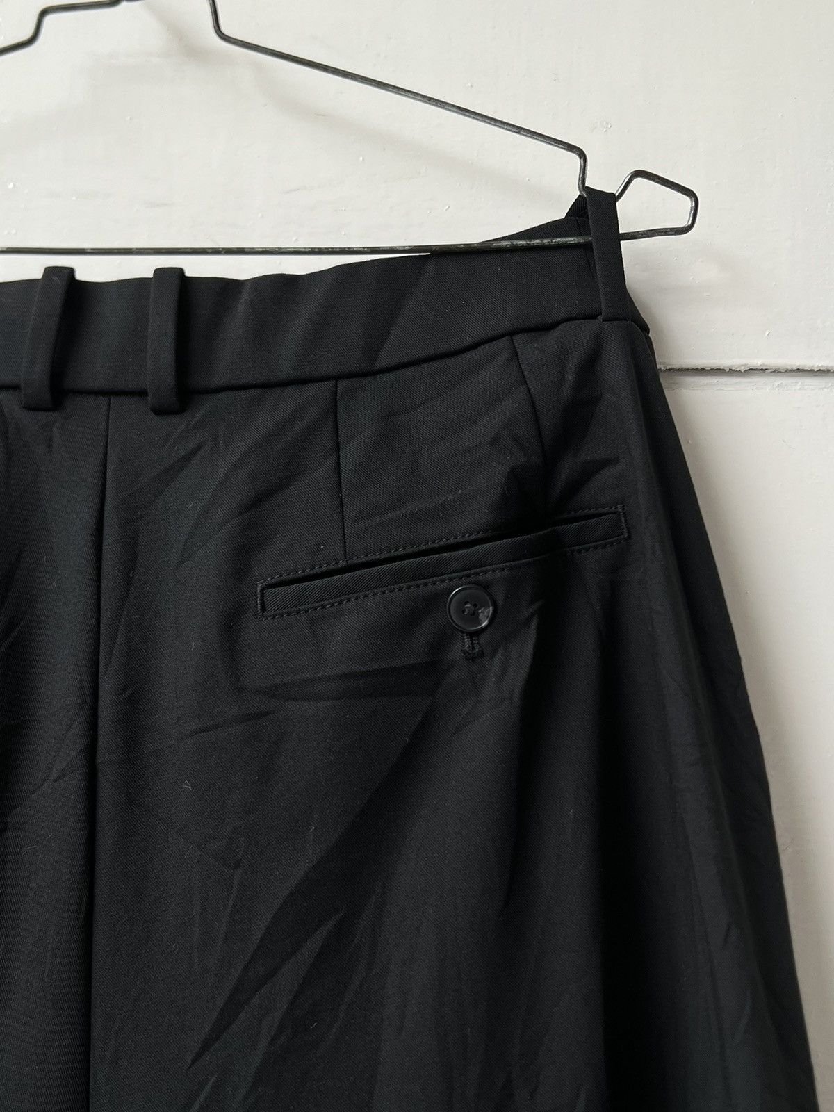 Uniqlo Uniqlo Black Long Pants Size US 31 - 15 Thumbnail