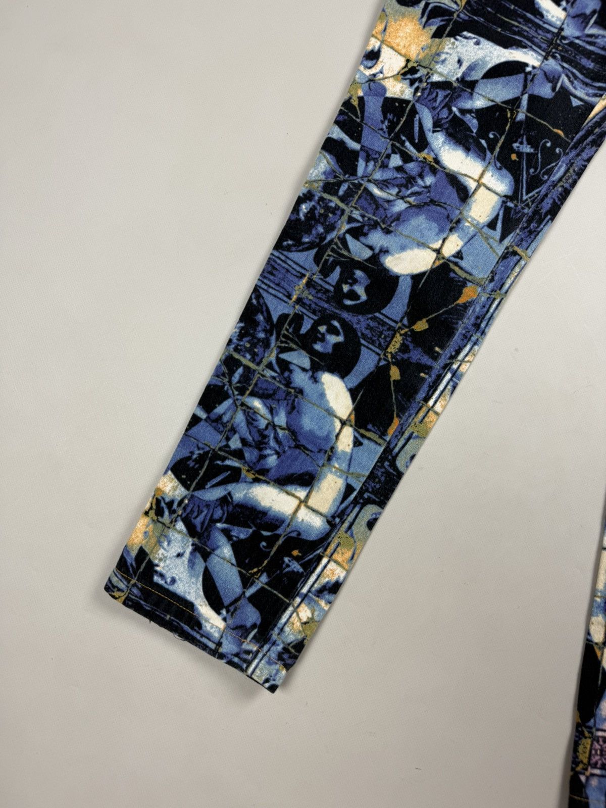 Jean Paul Gaultier 90s JPG Jean Paul Gaultier Stained Glass Printed Denim Jeans Size 25" / US 0 / IT 36 - 8 Thumbnail