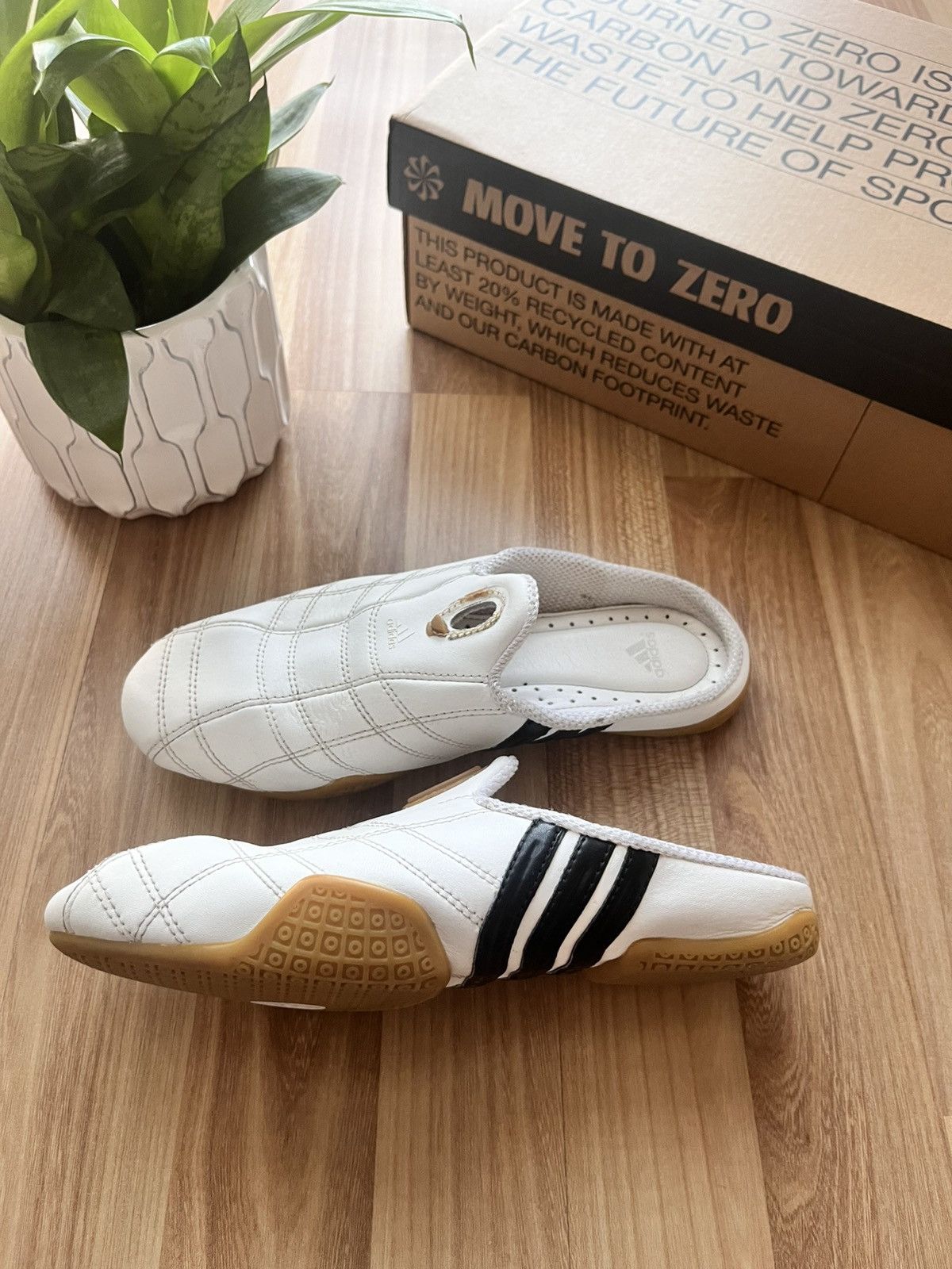 Adidas Adidas chentao white leather slides rare item y2k Size US 6 / EU 39 - 1 Thumbnail