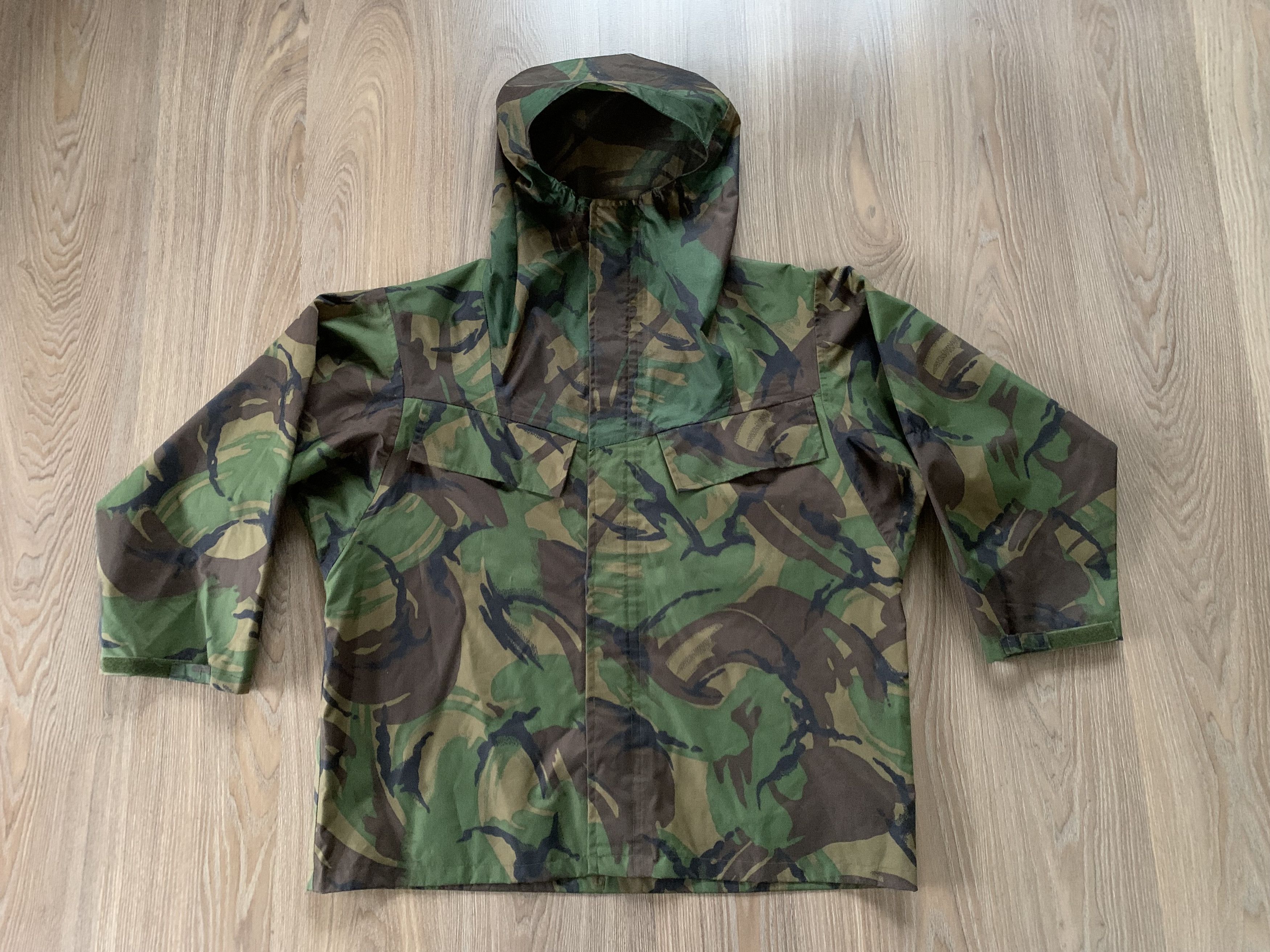Vintage Vintage NATO Waterproof Military Camo Jacket Size US XL / EU 56 / 4 - 2 Thumbnail