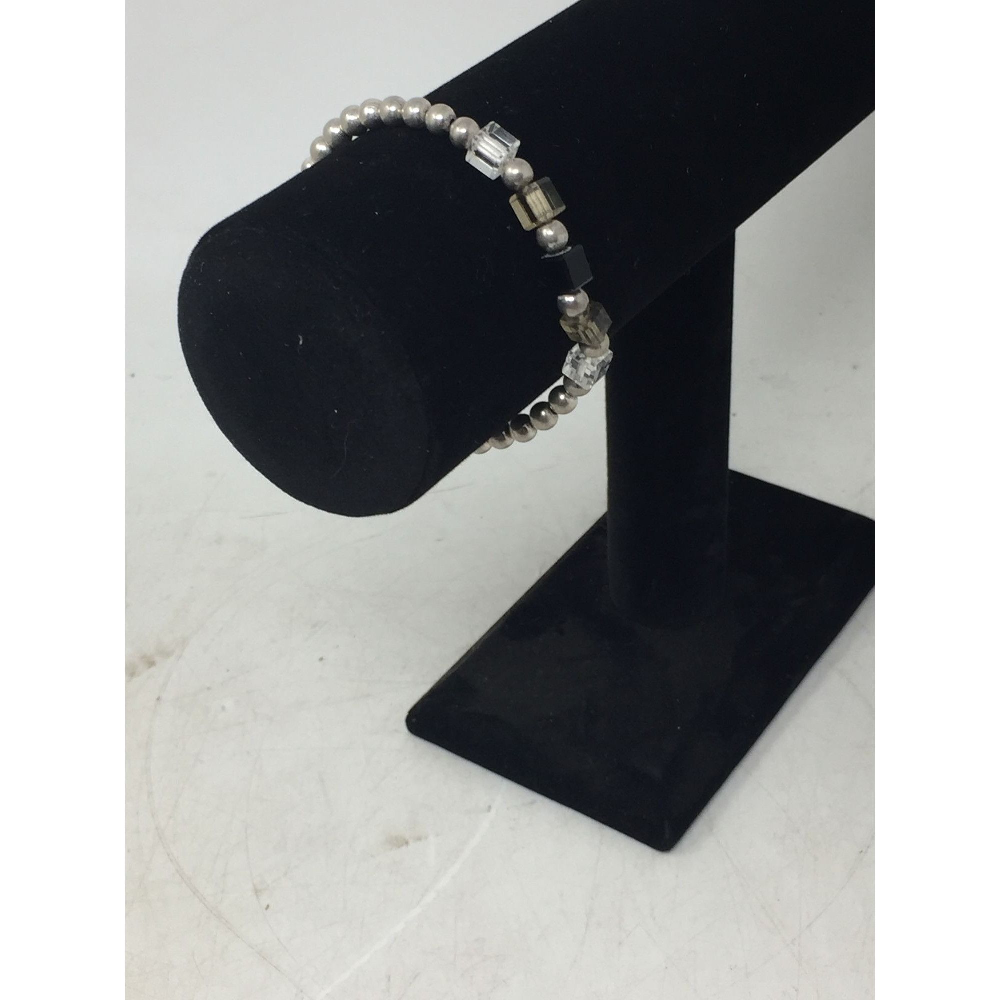 Other Women's Silver Beaded Bracelet with Clasp Size ONE SIZE - 5 Thumbnail