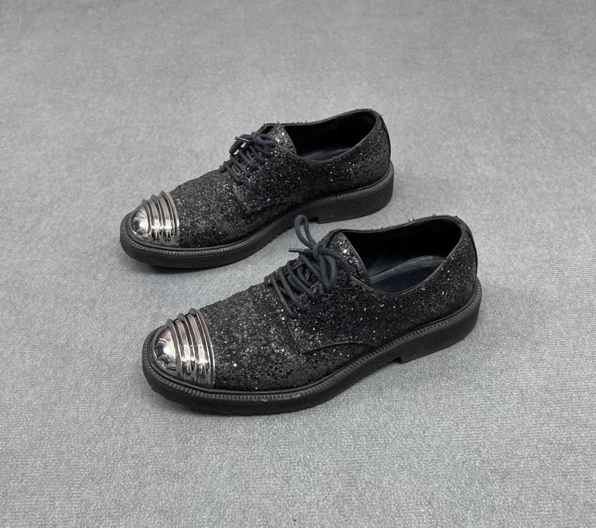 Giuseppe Zanotti Giuseppe Zanotti Crystal-Toe Leather Casual Shoes Size US 7 / EU 40 - 1 Thumbnail