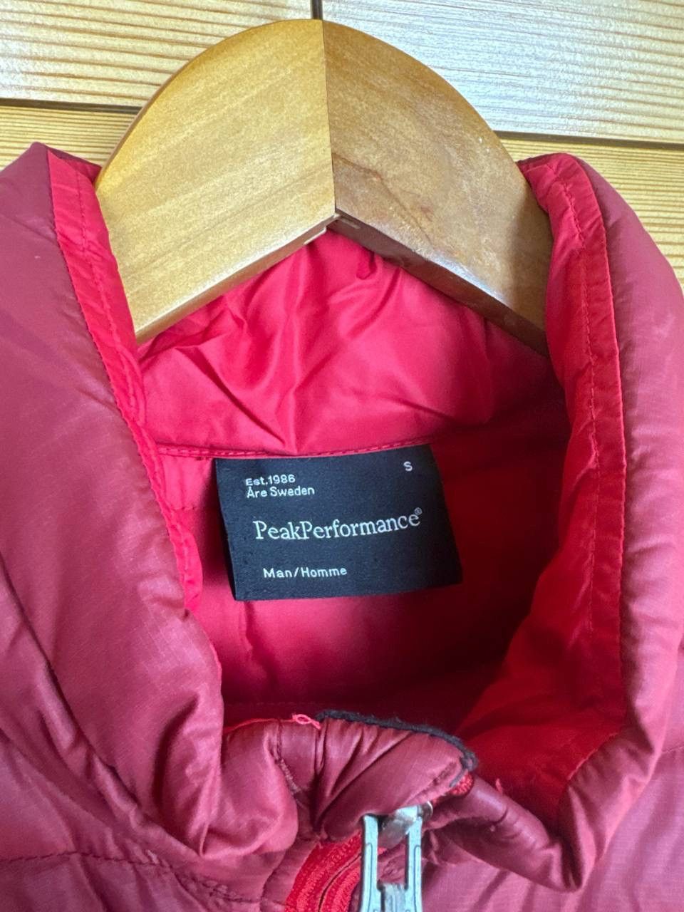 Peak Performance Peak Performance Frost Down Jacket Red PERTEX Light Full Zip Size US S / EU 44-46 / 1 - 6 Thumbnail